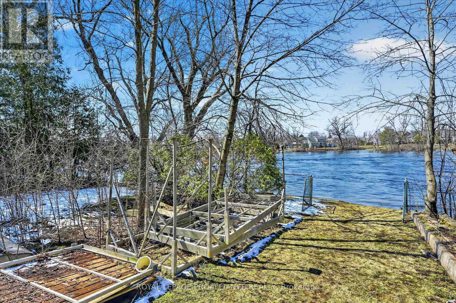 665 River Road S, Peterborough (Ashburnham Ward 4), Ontario  K9J 1E6 - Photo 12 - X12978226