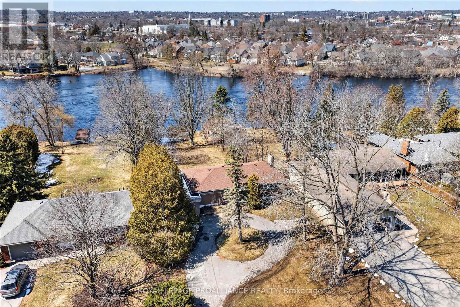 665 River Road S, Peterborough (Ashburnham Ward 4), Ontario  K9J 1E6 - Photo 17 - X12978226