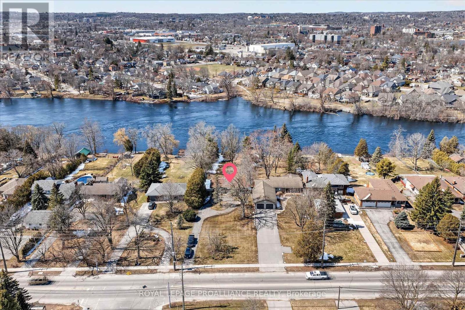 665 River Road S, Peterborough (Ashburnham Ward 4), Ontario  K9J 1E6 - Photo 3 - X12978226