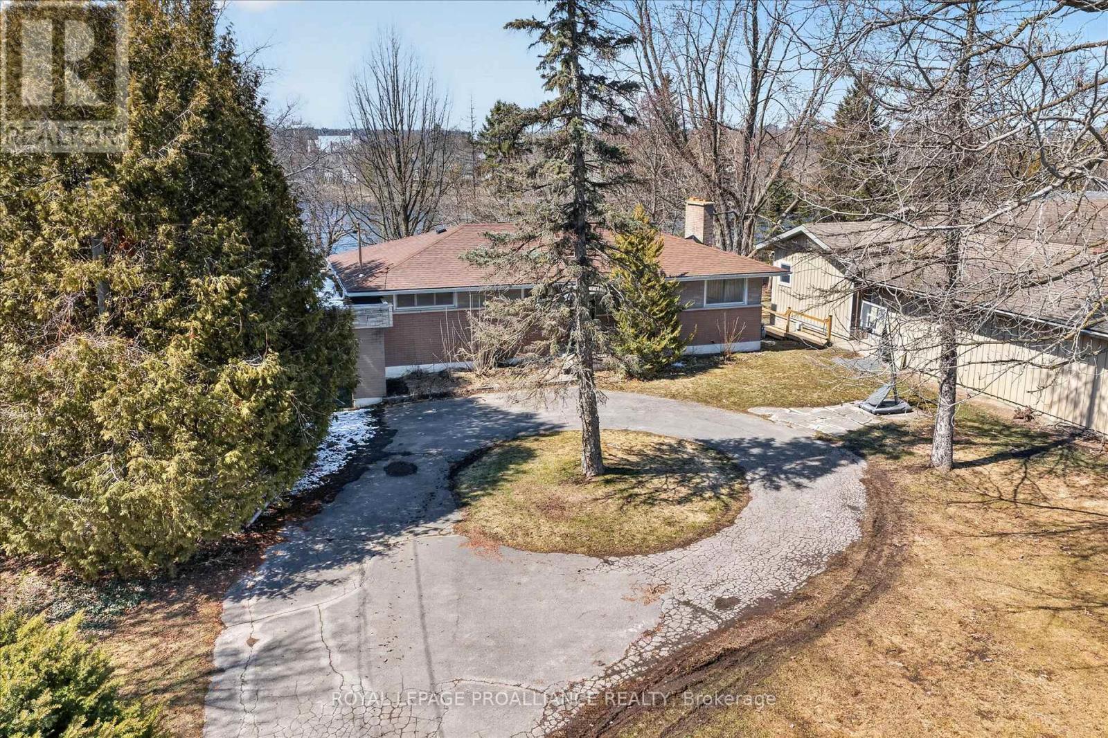 665 River Road S, Peterborough (Ashburnham Ward 4), Ontario  K9J 1E6 - Photo 4 - X12978226