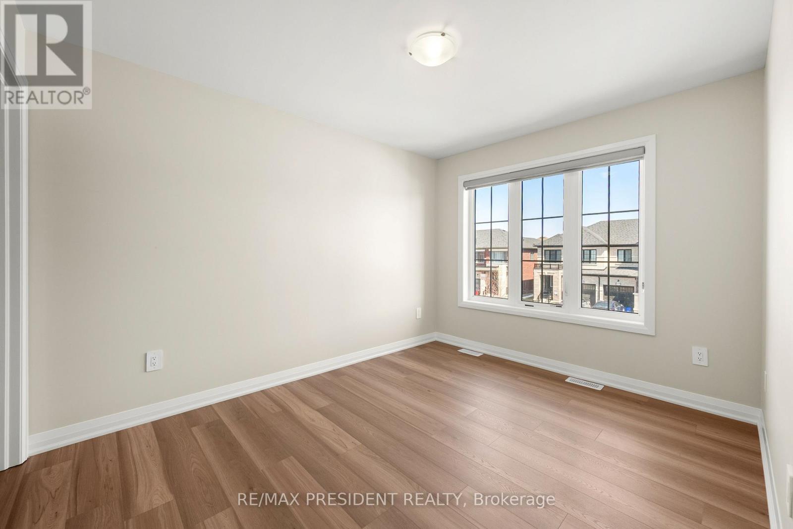 100 Corley Street W, Kawartha Lakes (Lindsay), Ontario  K9V 6C2 - Photo 27 - X12978090