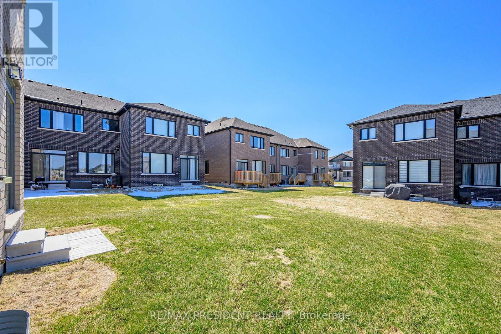 100 Corley Street W, Kawartha Lakes (Lindsay), Ontario  K9V 6C2 - Photo 47 - X12978090