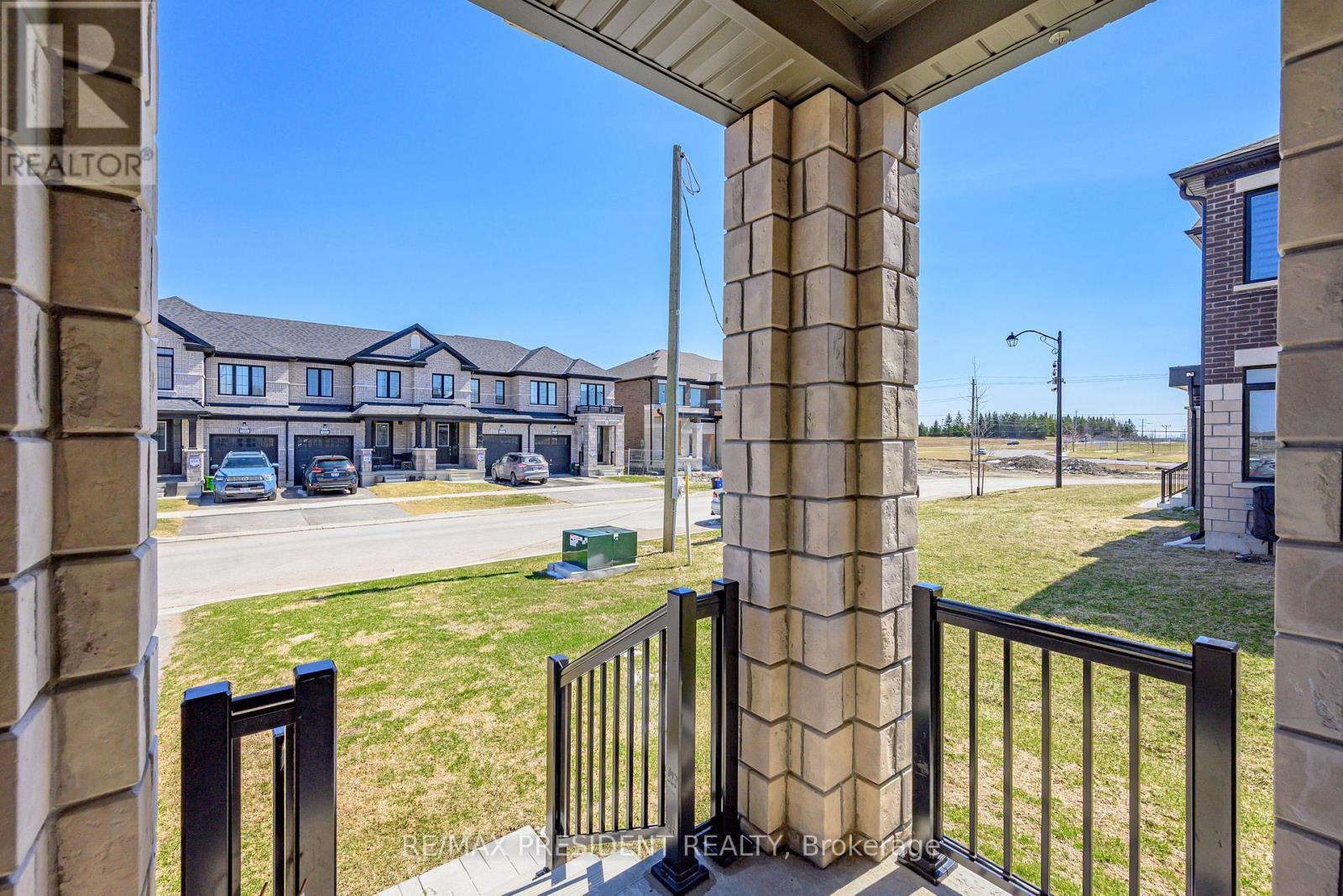 100 Corley Street W, Kawartha Lakes (Lindsay), Ontario  K9V 6C2 - Photo 7 - X12978090