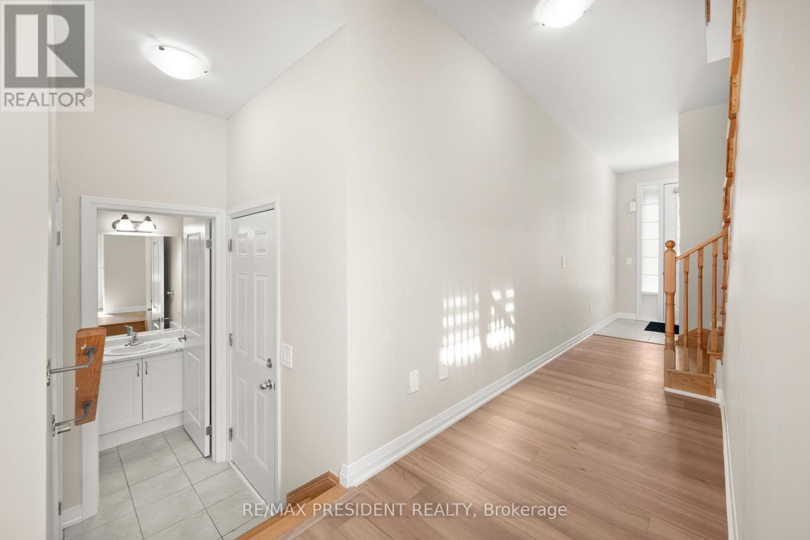 100 Corley Street W, Kawartha Lakes (Lindsay), Ontario  K9V 6C2 - Photo 9 - X12978090