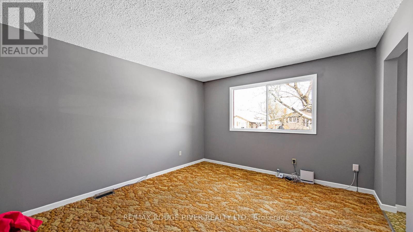 20 Coyle Crescent, Selwyn, Ontario  K9J 6X5 - Photo 23 - X12978378