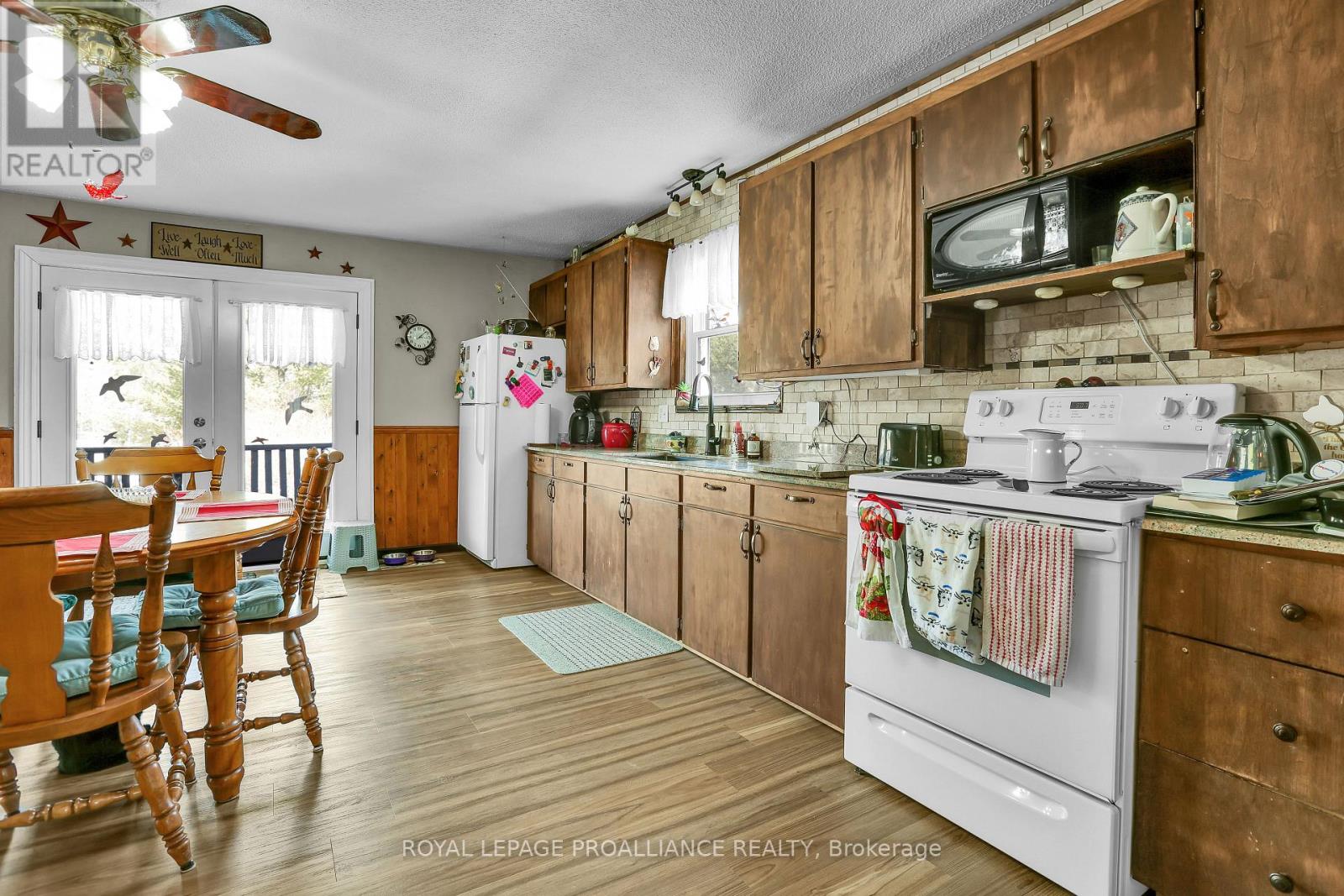 679 Upper Turriff Road, Bancroft (Dungannon Ward), Ontario  K0L 2L0 - Photo 3 - X12978550