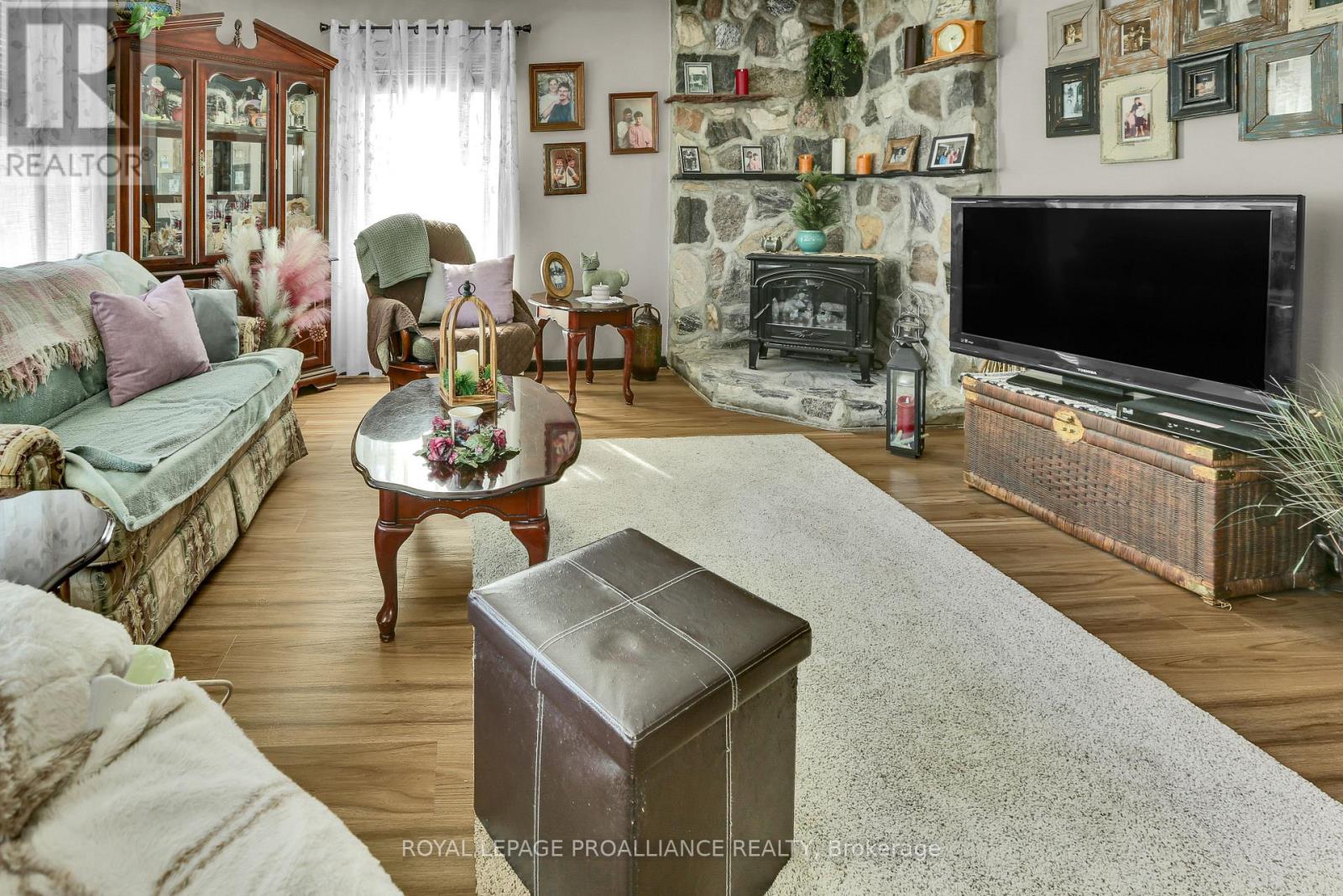 679 Upper Turriff Road, Bancroft (Dungannon Ward), Ontario  K0L 2L0 - Photo 6 - X12978550