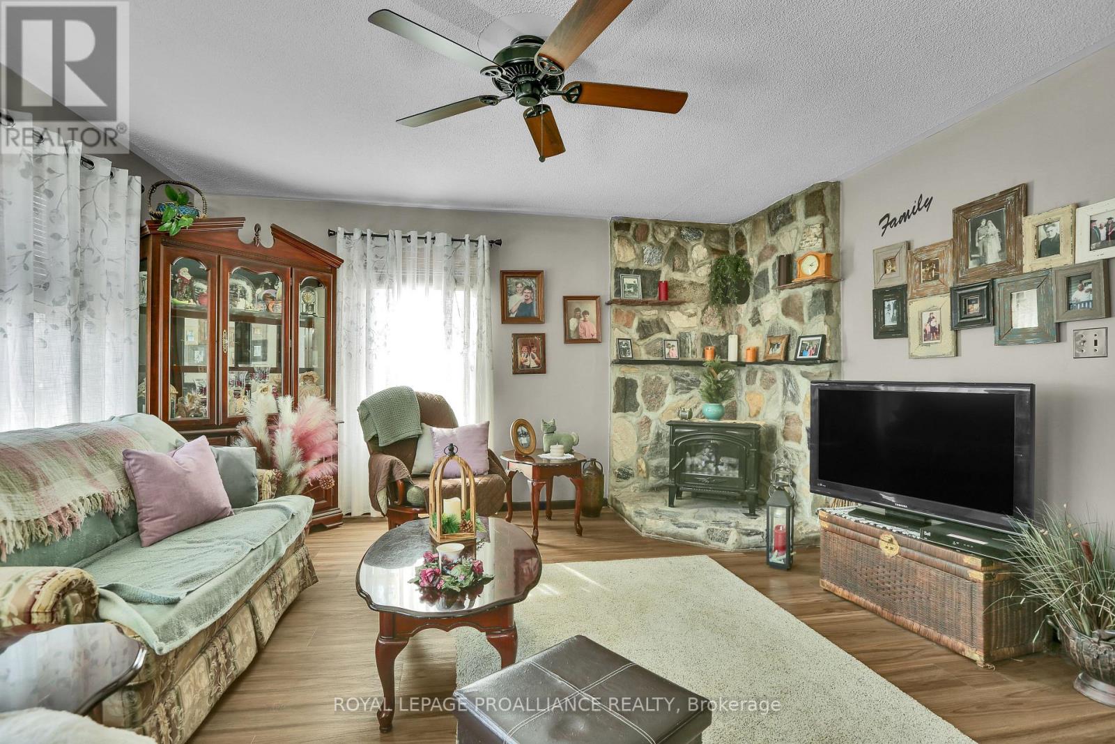 679 Upper Turriff Road, Bancroft (Dungannon Ward), Ontario  K0L 2L0 - Photo 8 - X12978550