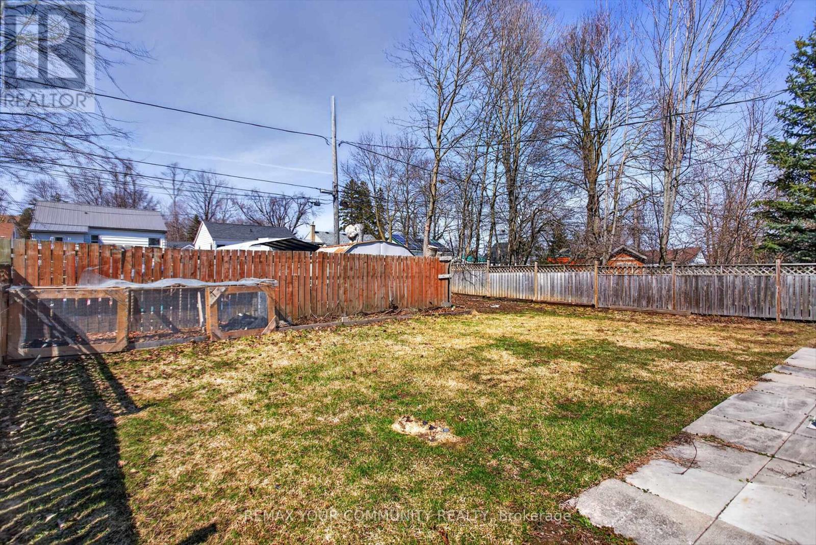 426 Wolsely Street, Peterborough (Northcrest Ward 5), Ontario  K9H 5A5 - Photo 25 - X12978466