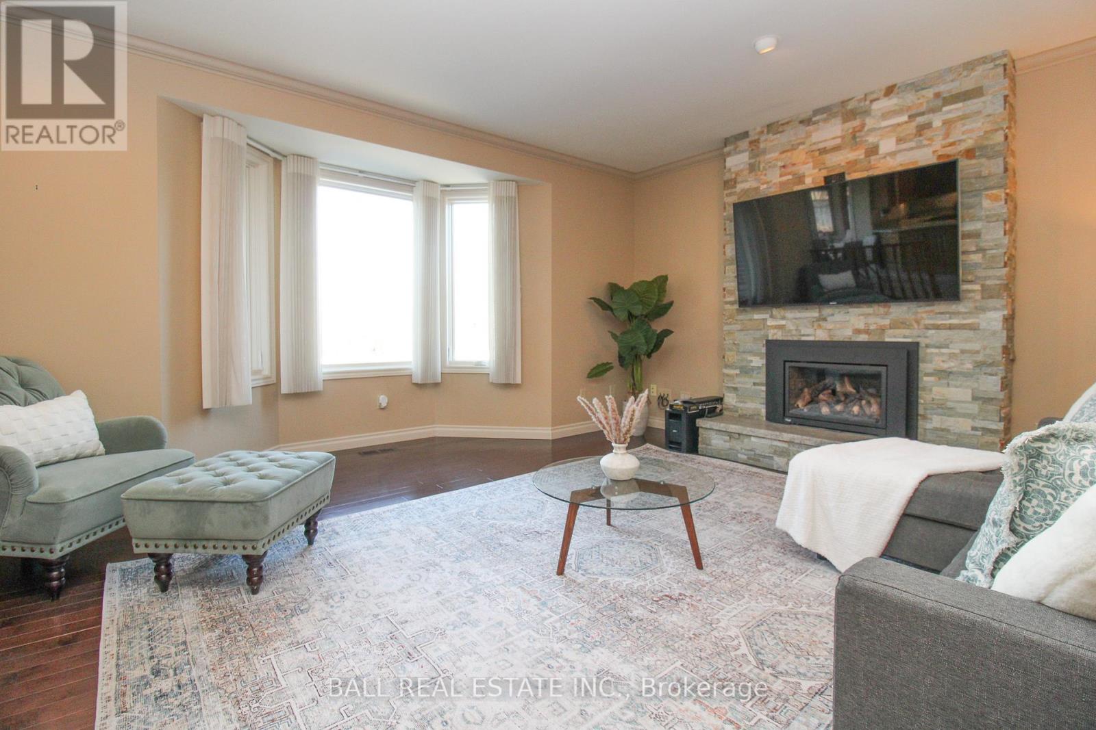 1166 Summit Drive, Peterborough (Otonabee Ward 1), Ontario  K9J 8A7 - Photo 8 - X12978848