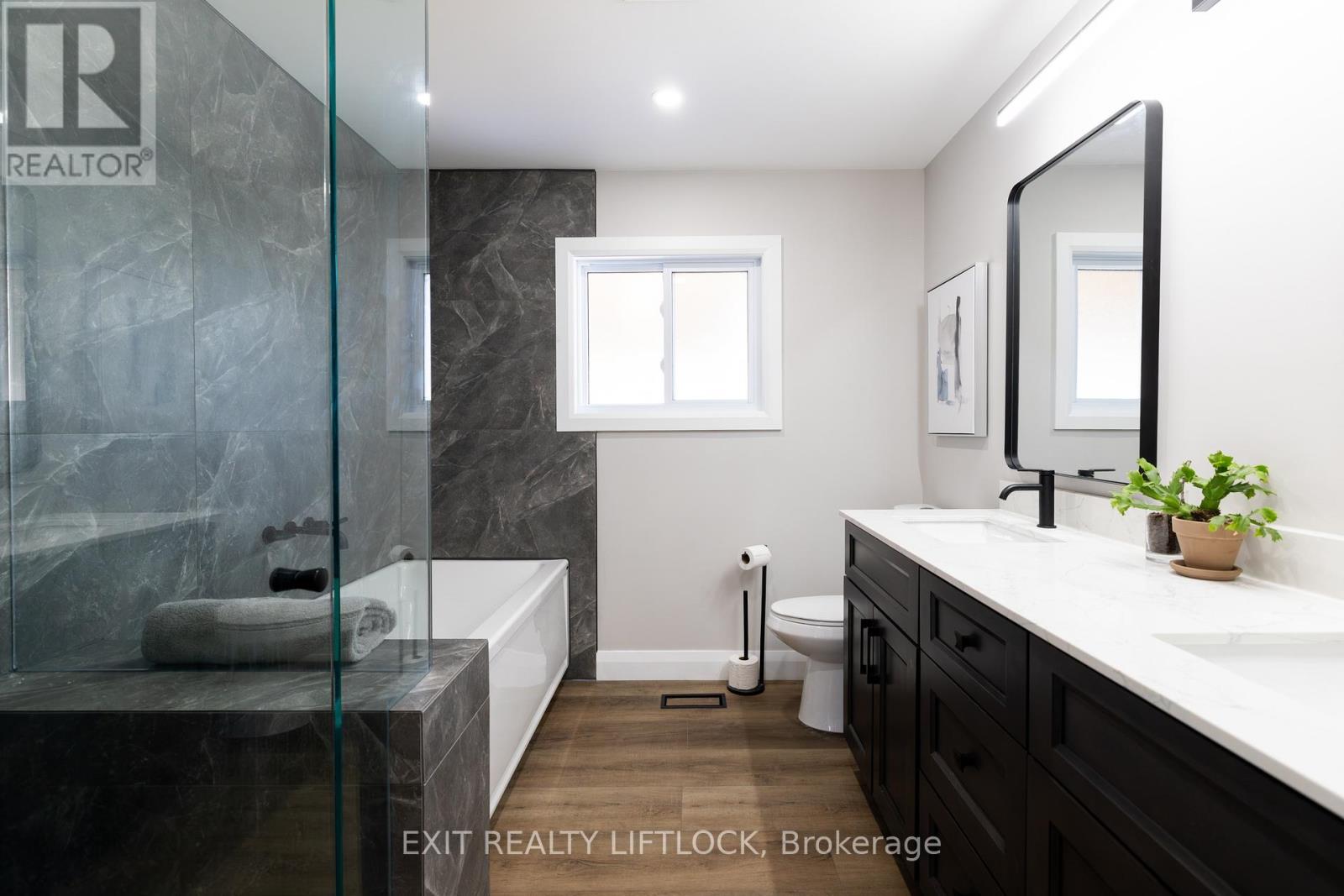 4 County Road 4, Douro-Dummer, Ontario  K9L 1B9 - Photo 11 - X12978938