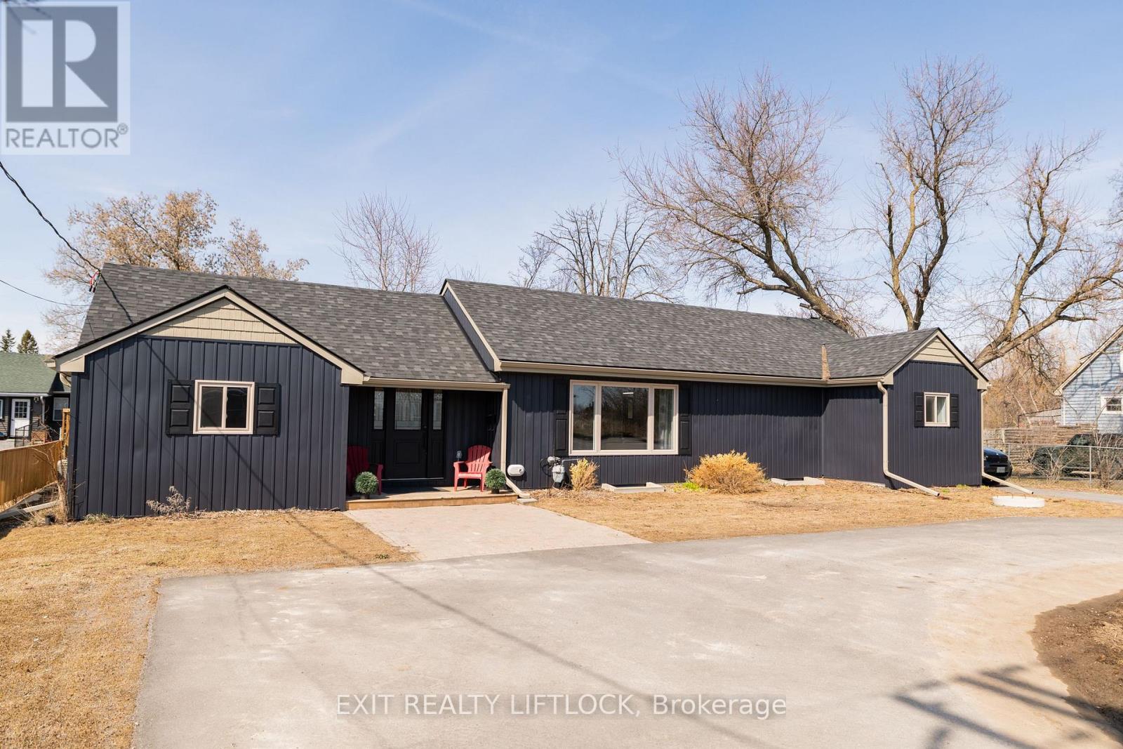 4 County Road 4, Douro-Dummer, Ontario  K9L 1B9 - Photo 25 - X12978938