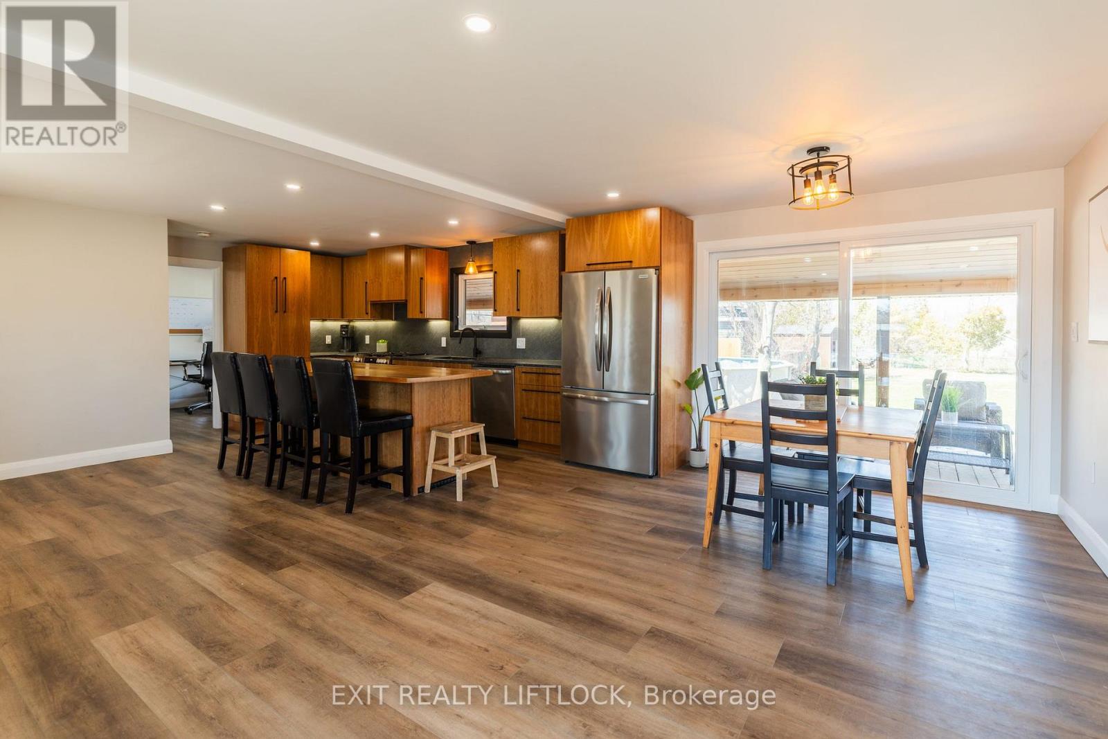 4 County Road 4, Douro-Dummer, Ontario  K9L 1B9 - Photo 9 - X12978938