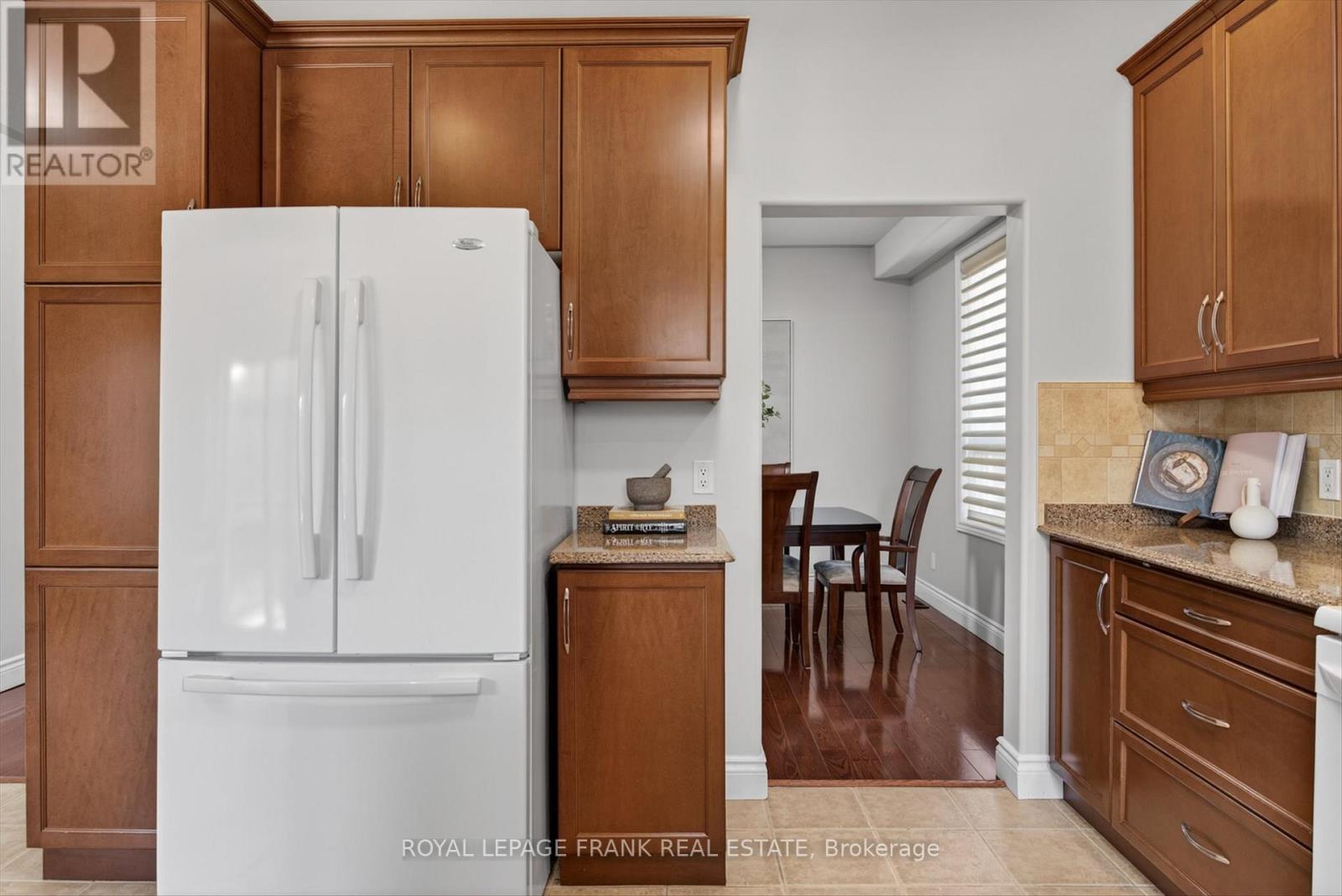 1504 Ireland Drive, Peterborough (Monaghan Ward 2), Ontario  K9K 2T2 - Photo 11 - X12979086