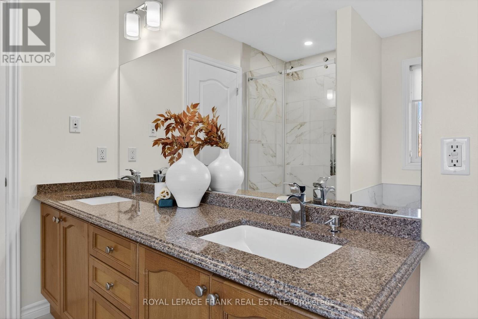 1504 Ireland Drive, Peterborough (Monaghan Ward 2), Ontario  K9K 2T2 - Photo 22 - X12979086