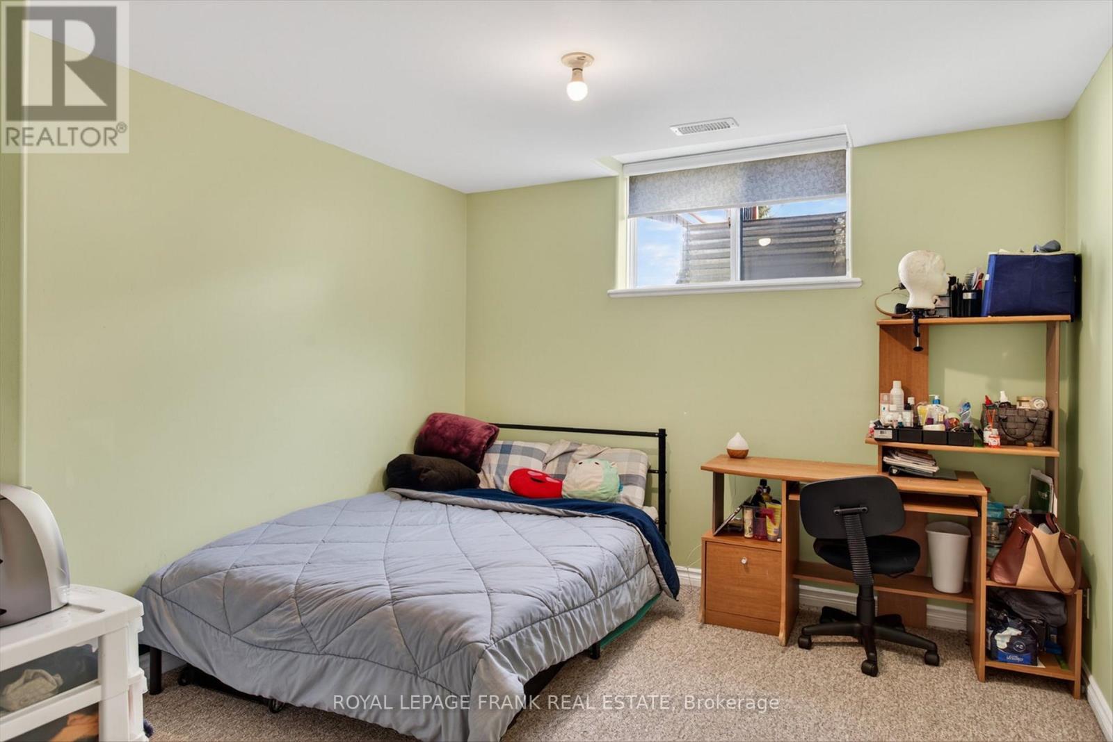 1504 Ireland Drive, Peterborough (Monaghan Ward 2), Ontario  K9K 2T2 - Photo 41 - X12979086