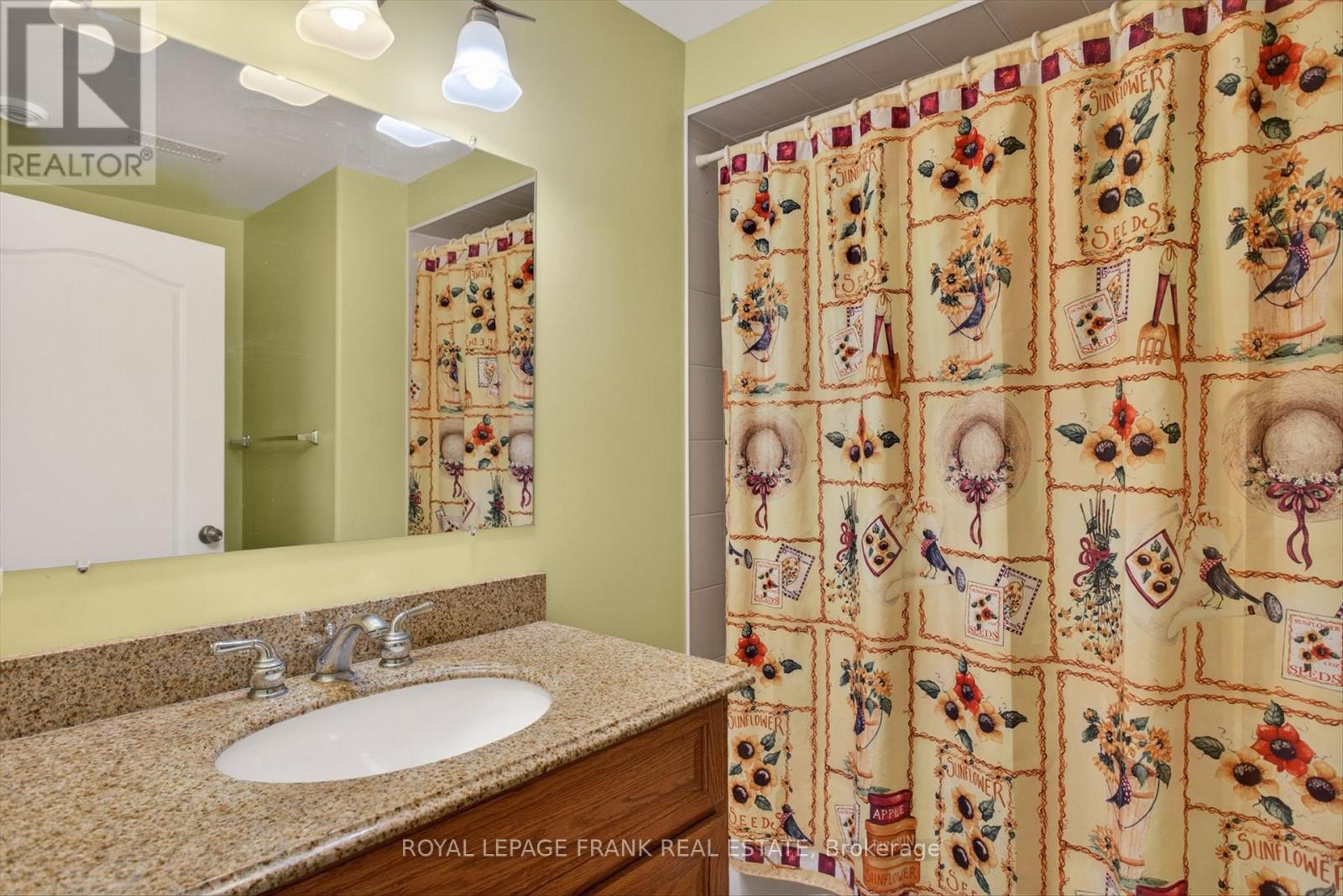 1504 Ireland Drive, Peterborough (Monaghan Ward 2), Ontario  K9K 2T2 - Photo 42 - X12979086