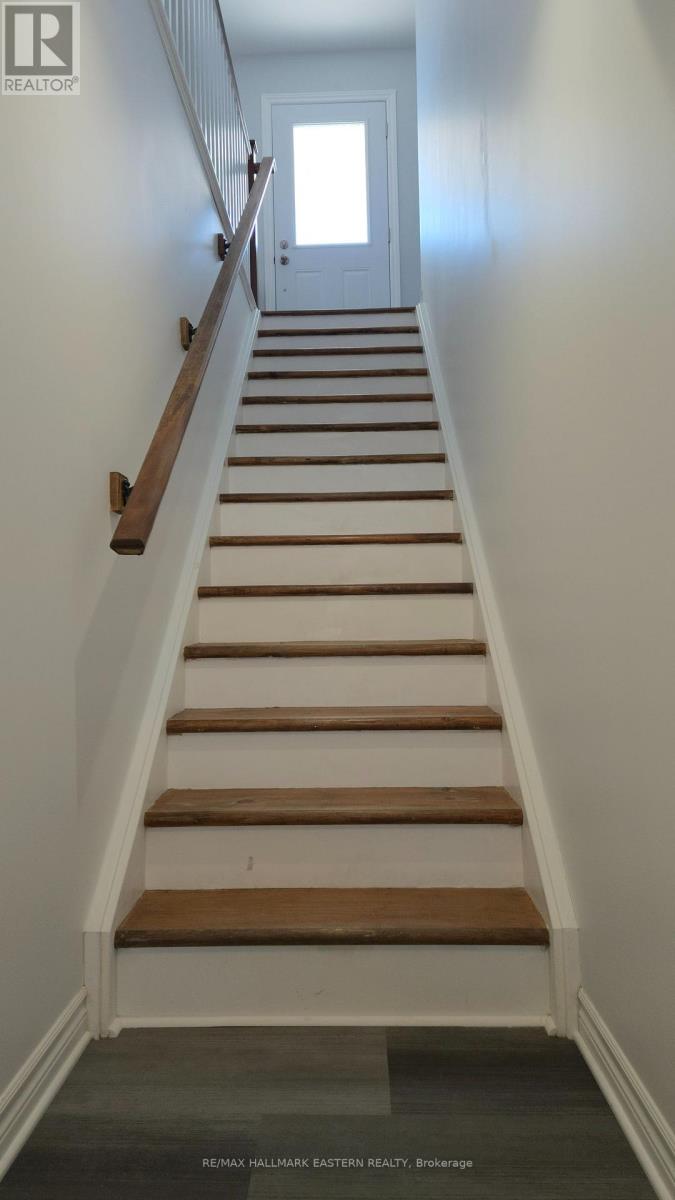 17 Mathison Street E, Havelock-Belmont-Methuen (Havelock), Ontario  K0L 1Z0 - Photo 31 - X12979432