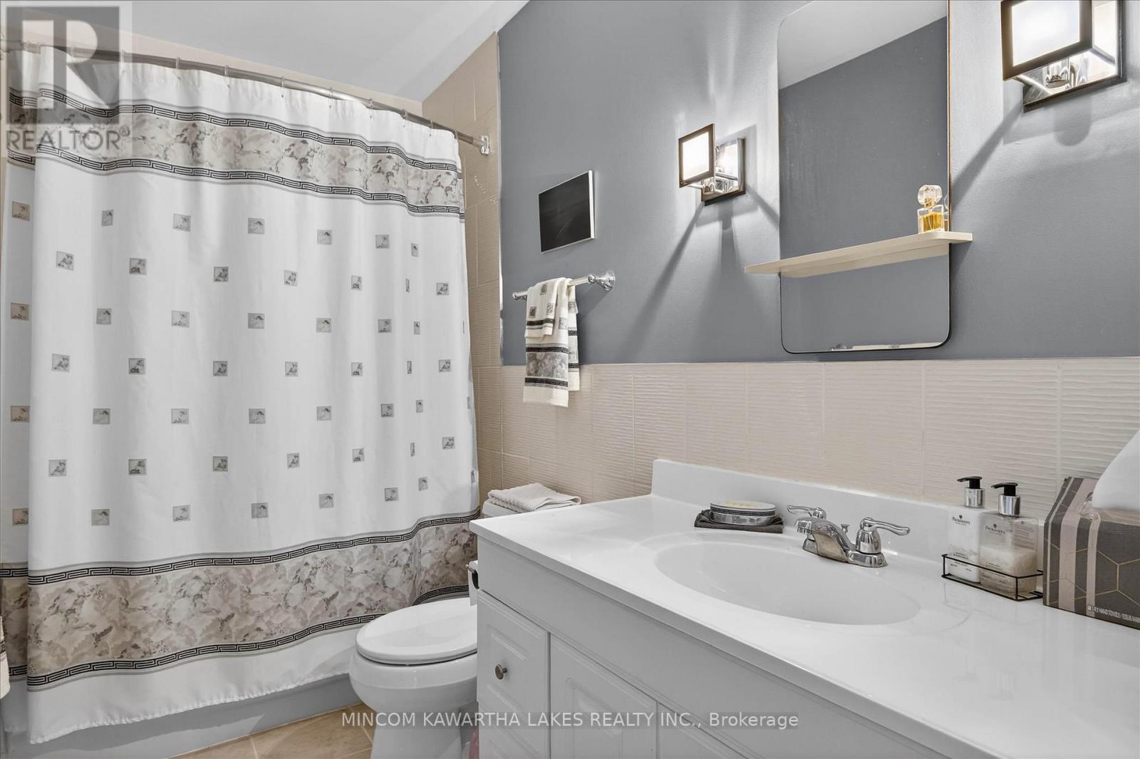 572 Fallis Line, Cavan Monaghan (Cavan Twp), Ontario  L0A 1G0 - Photo 16 - X12979506