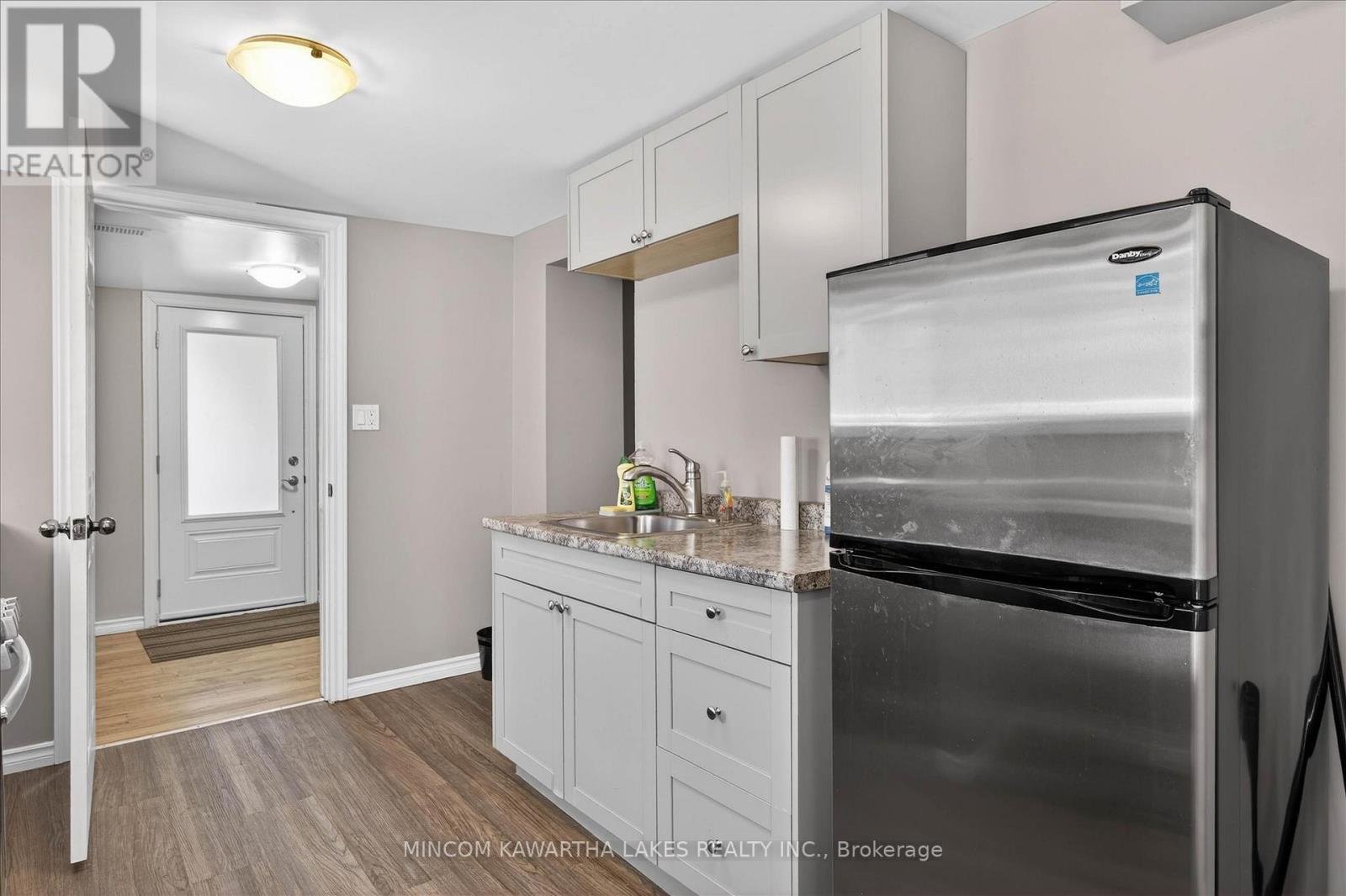 572 Fallis Line, Cavan Monaghan (Cavan Twp), Ontario  L0A 1G0 - Photo 21 - X12979506