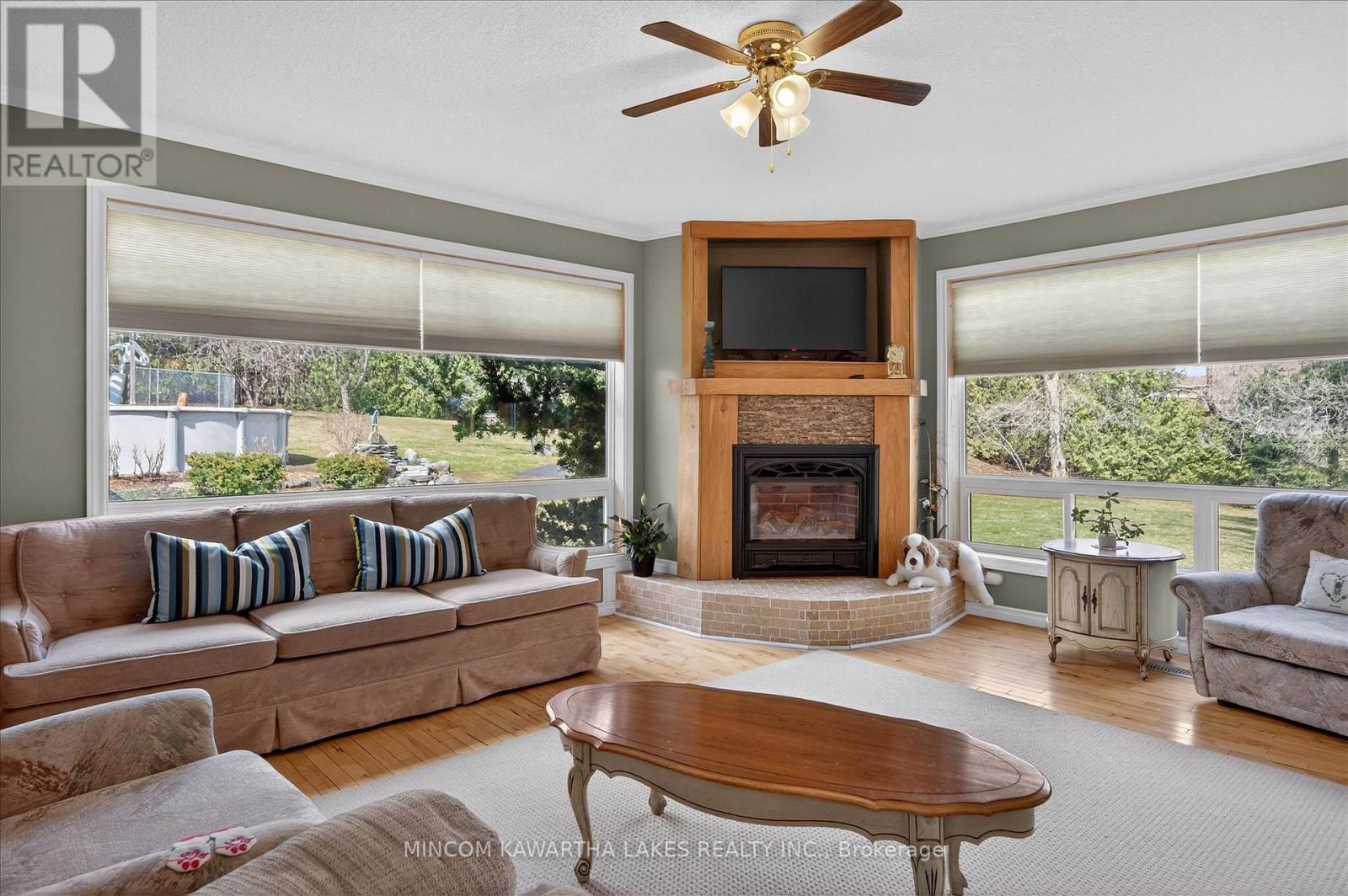 572 Fallis Line, Cavan Monaghan (Cavan Twp), Ontario  L0A 1G0 - Photo 4 - X12979506