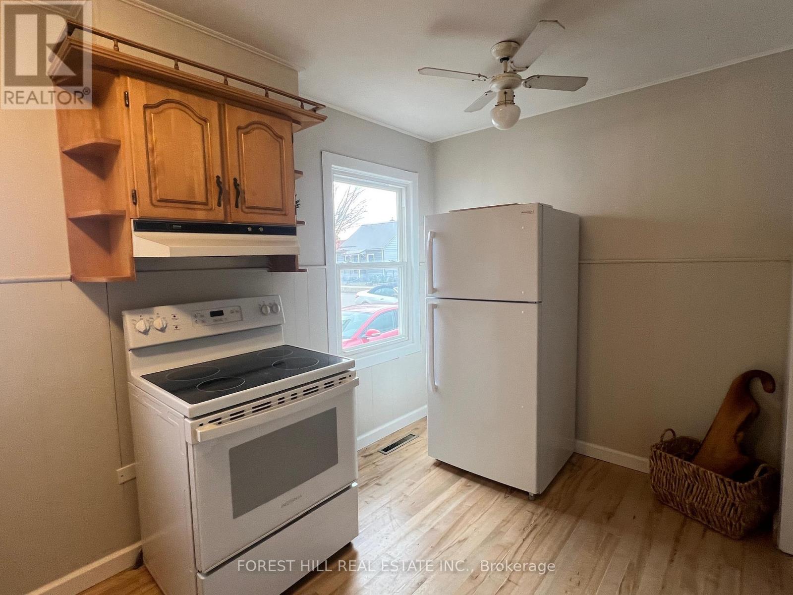 780 New Romaine Street, Peterborough (Otonabee Ward 1), Ontario  K9J 2E9 - Photo 12 - X12979986