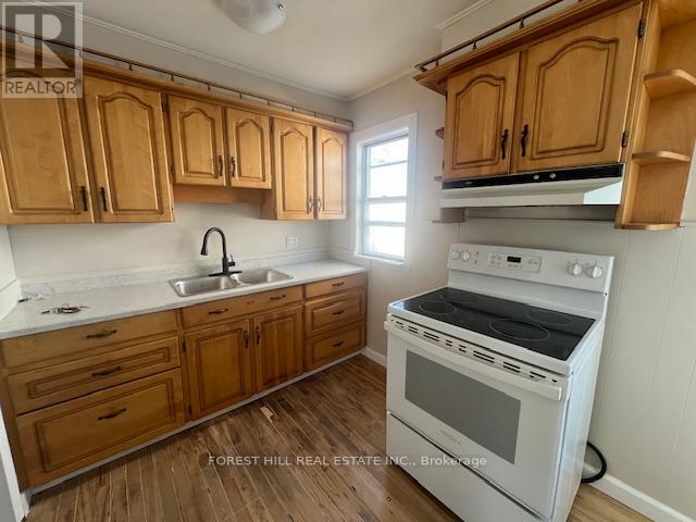 780 New Romaine Street, Peterborough (Otonabee Ward 1), Ontario  K9J 2E9 - Photo 13 - X12979986