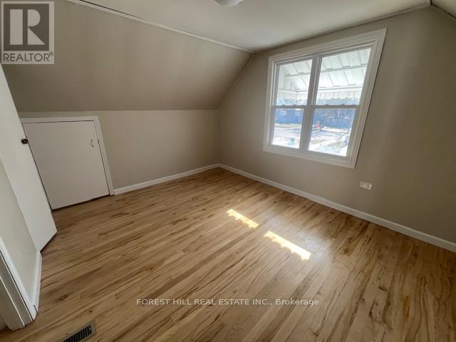 780 New Romaine Street, Peterborough (Otonabee Ward 1), Ontario  K9J 2E9 - Photo 17 - X12979986