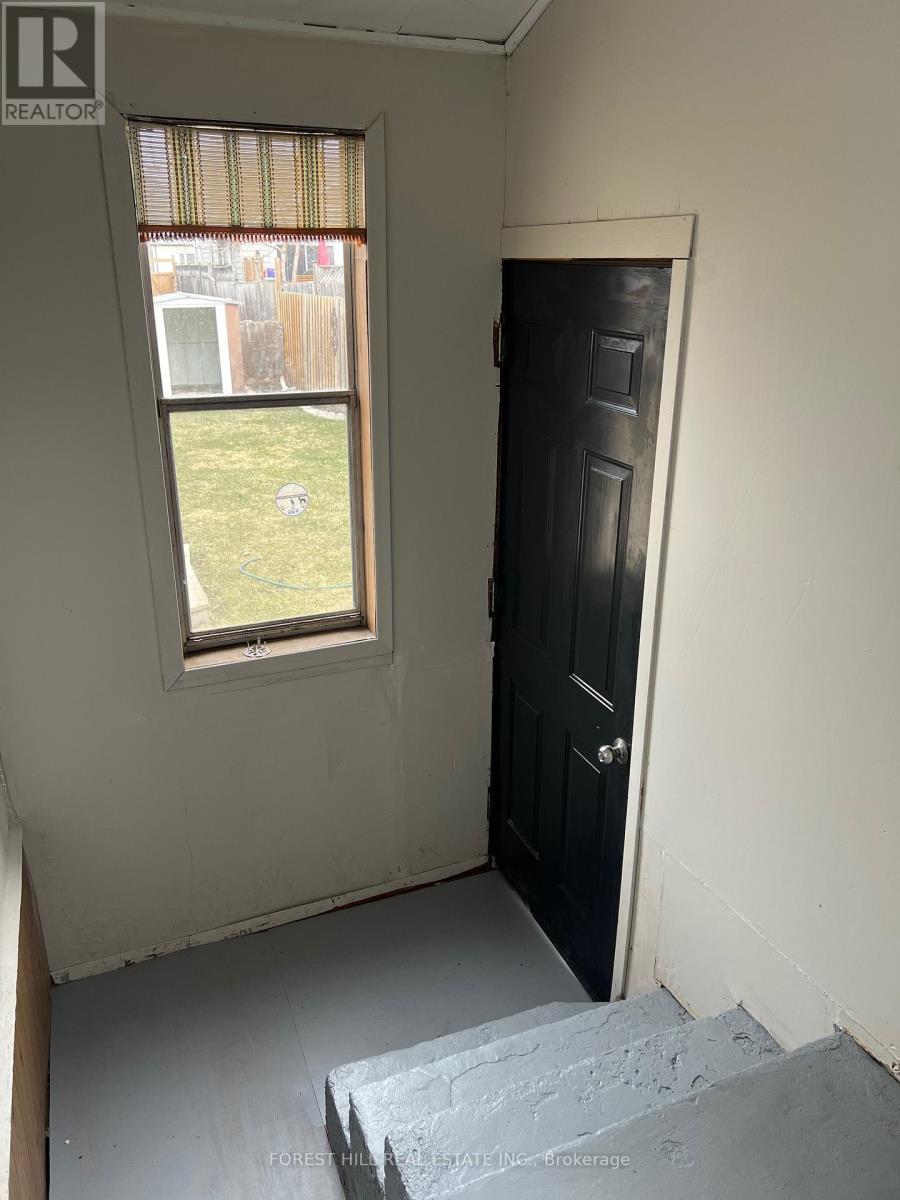 780 New Romaine Street, Peterborough (Otonabee Ward 1), Ontario  K9J 2E9 - Photo 25 - X12979986