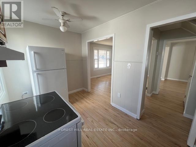 780 New Romaine Street, Peterborough (Otonabee Ward 1), Ontario  K9J 2E9 - Photo 9 - X12979986