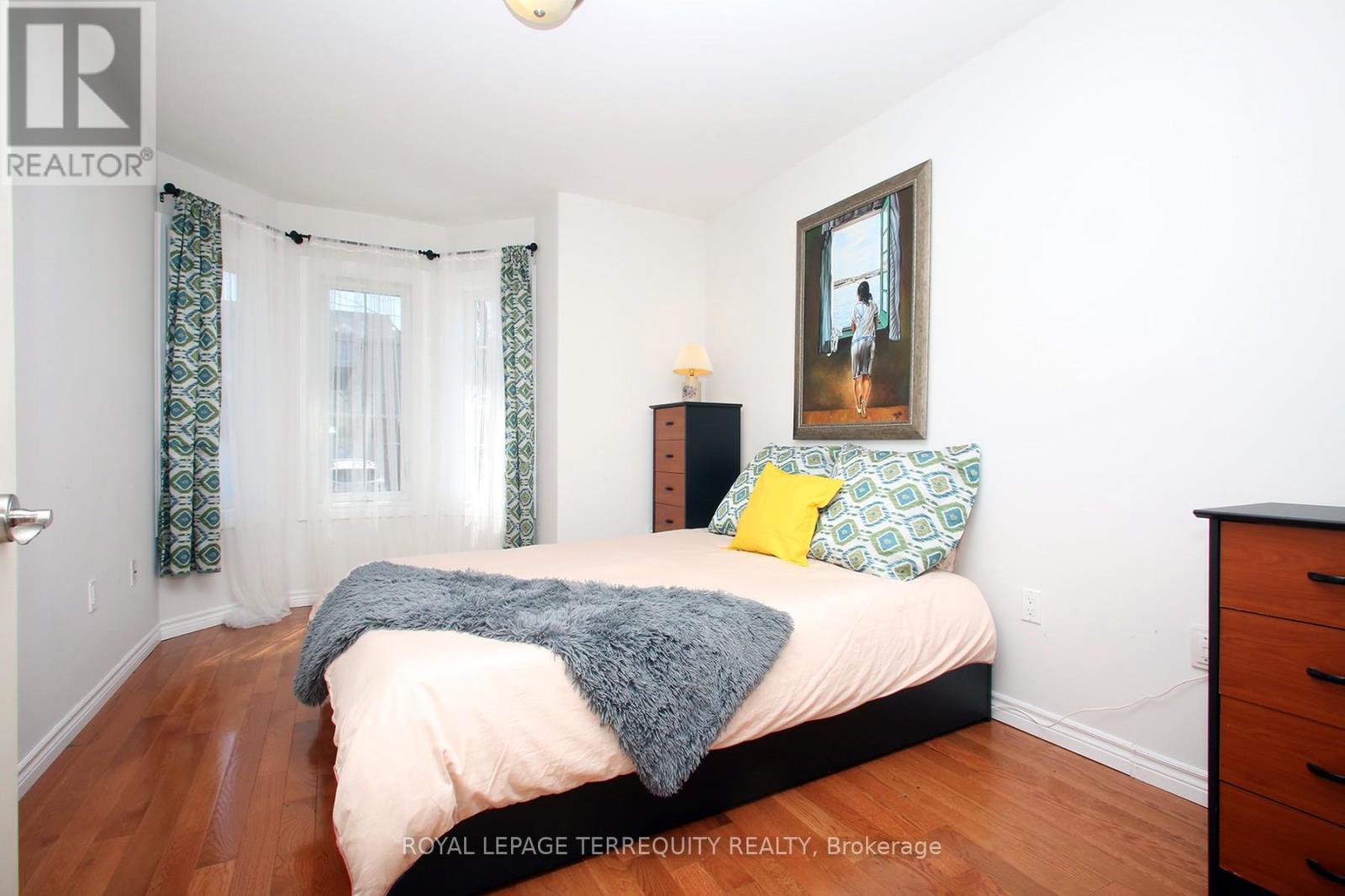 69 - 123 Village Crescent, Peterborough (Otonabee Ward 1), Ontario  K9J 0A9 - Photo 17 - X12980014