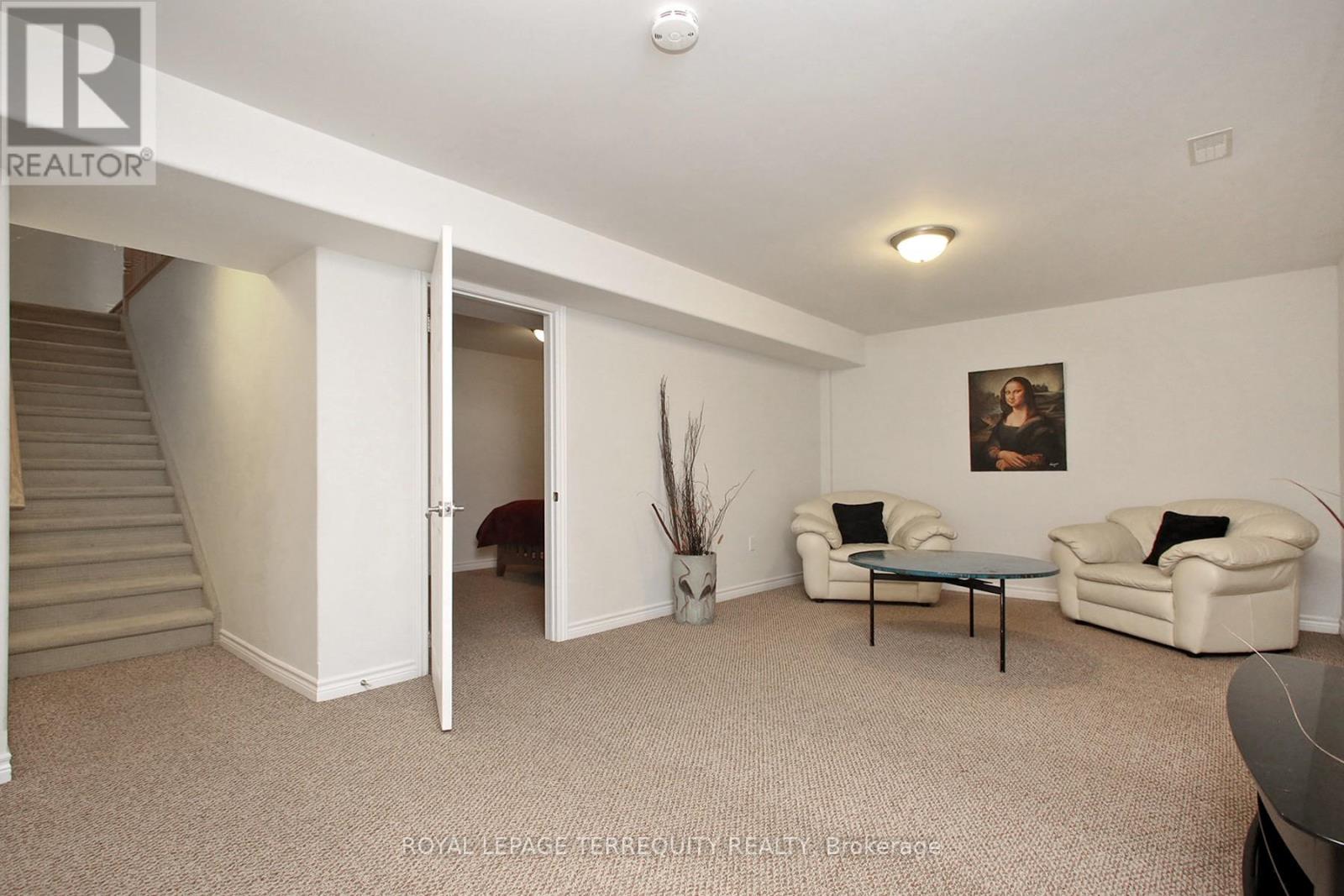 69 - 123 Village Crescent, Peterborough (Otonabee Ward 1), Ontario  K9J 0A9 - Photo 20 - X12980014