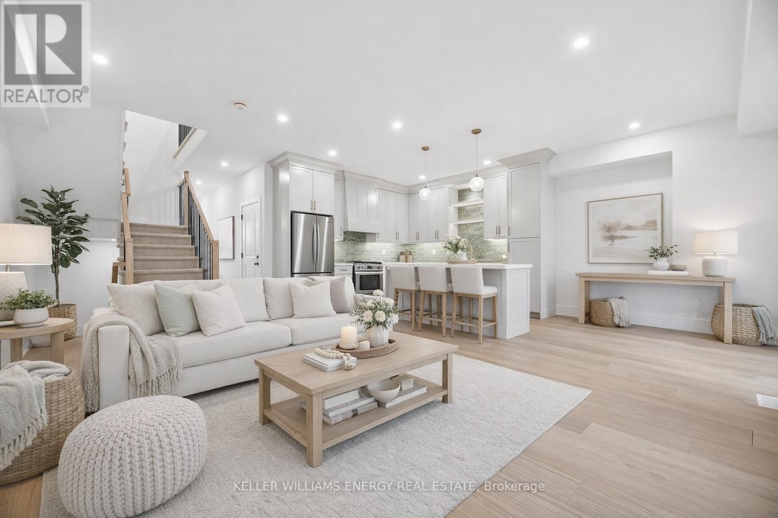 13 Union Street, Cavan Monaghan (Millbrook Village), Ontario  L0A 1G0 - Photo 2 - X12980224