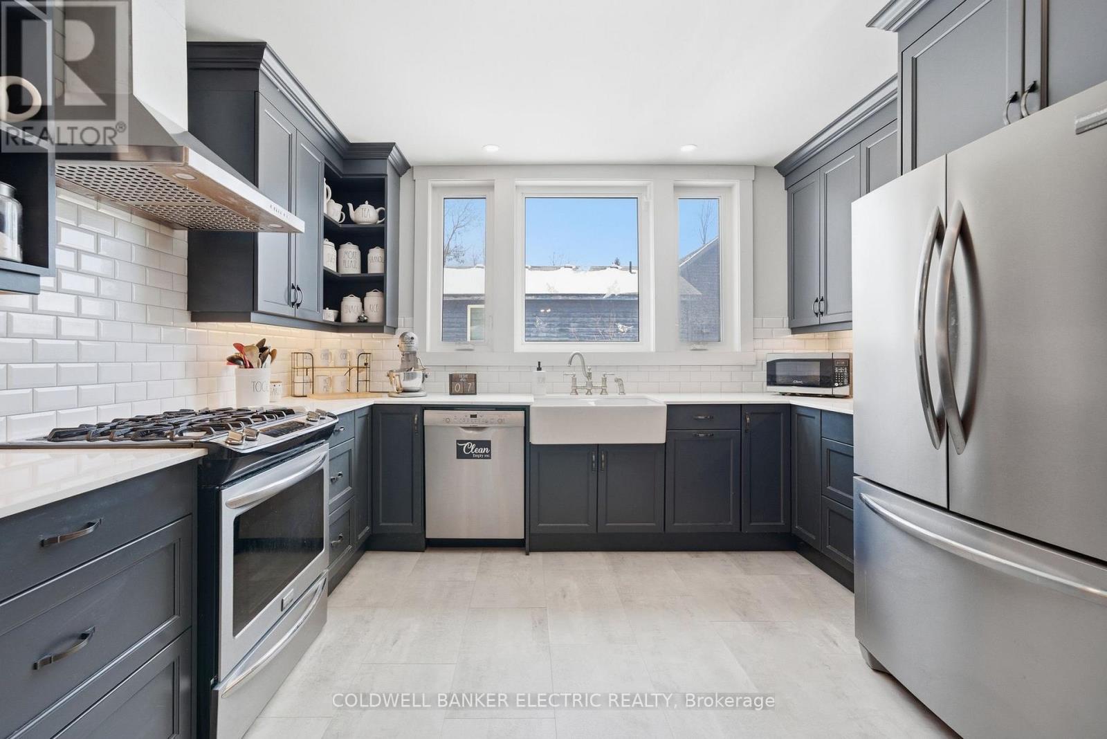 36 Ermatinger Street, Selwyn, Ontario  K0L 2H0 - Photo 17 - X12980838