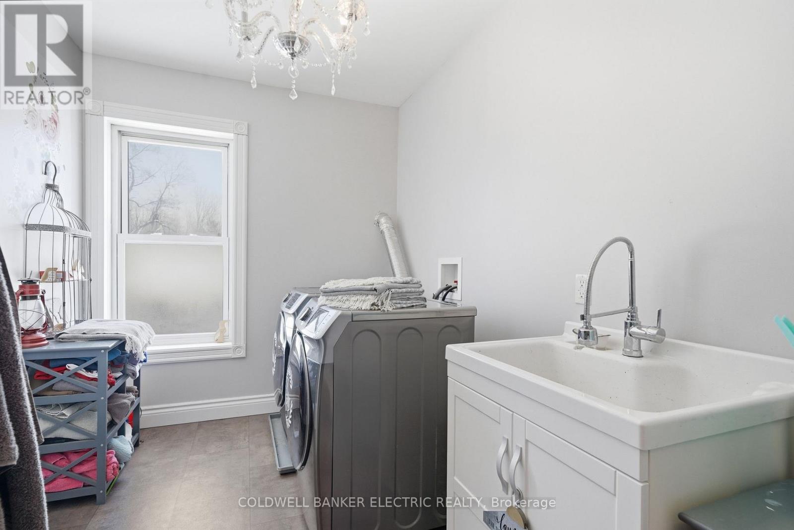 36 Ermatinger Street, Selwyn, Ontario  K0L 2H0 - Photo 38 - X12980838