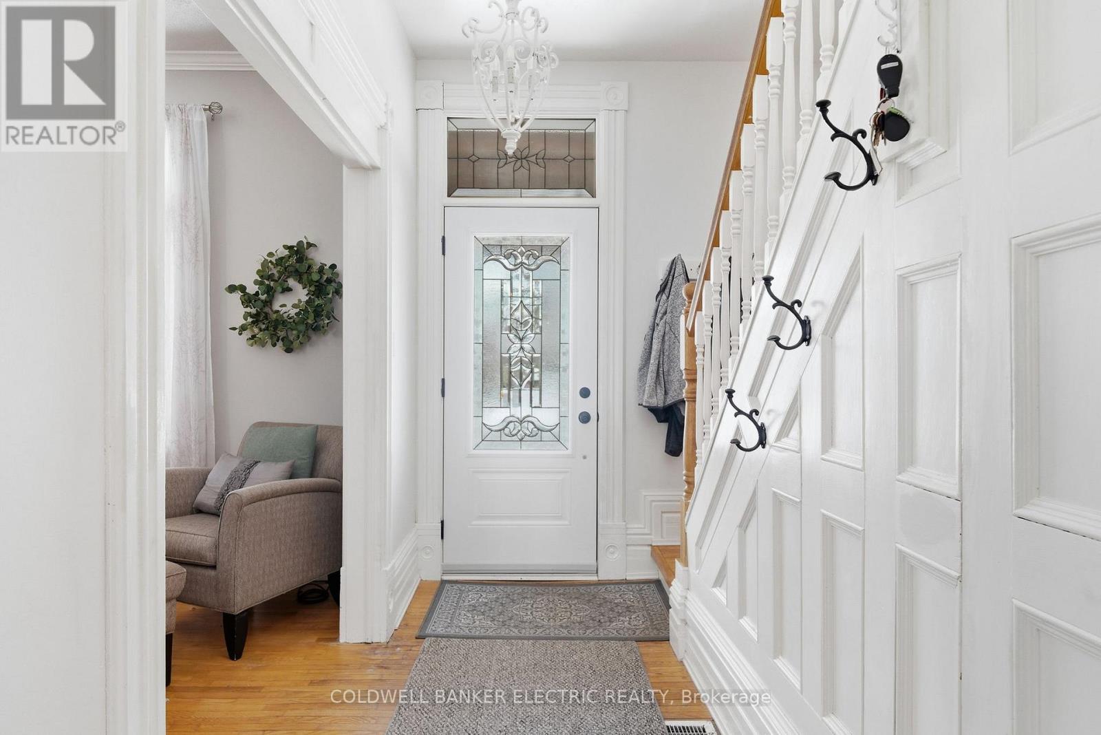 36 Ermatinger Street, Selwyn, Ontario  K0L 2H0 - Photo 8 - X12980838