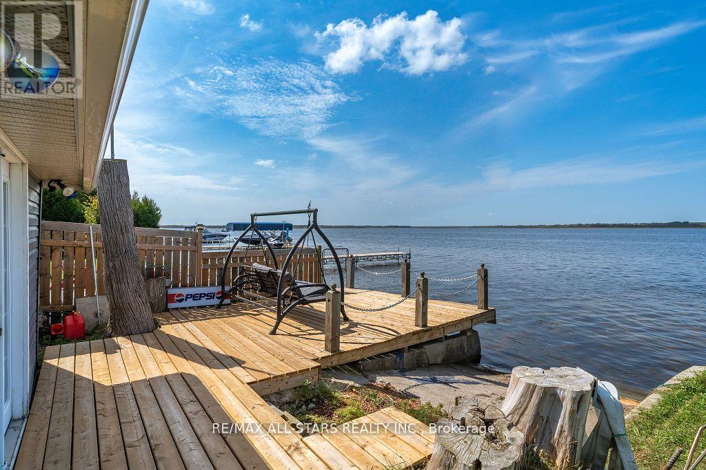 283 Snug Harbour Road, Kawartha Lakes (Lindsay), Ontario  K9V 4R6 - Photo 35 - X12981178