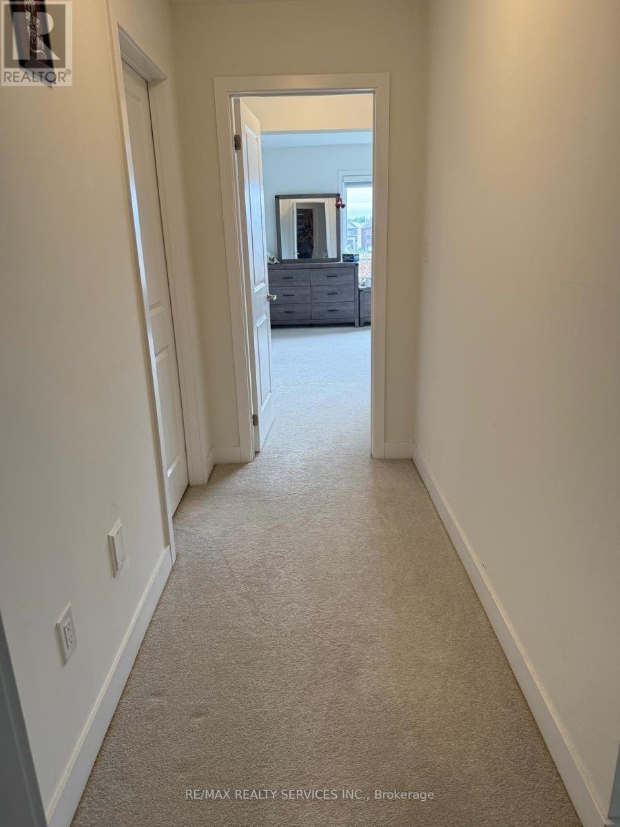 225 Flavelle Way, Peterborough (Monaghan Ward 2), Ontario  K9K 0J1 - Photo 4 - X12981308