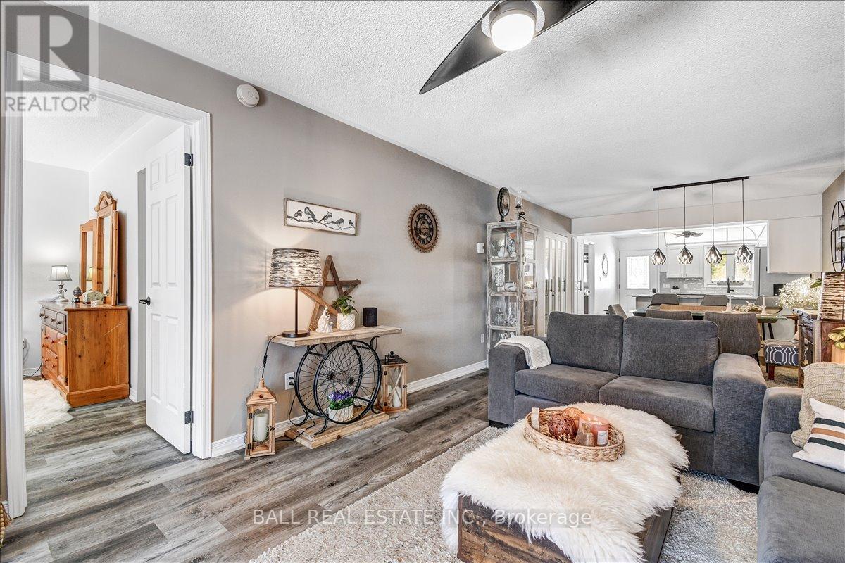 203 - 16 Alice Street, Bancroft (Bancroft Ward), Ontario  K0L 1C0 - Photo 18 - X12981856