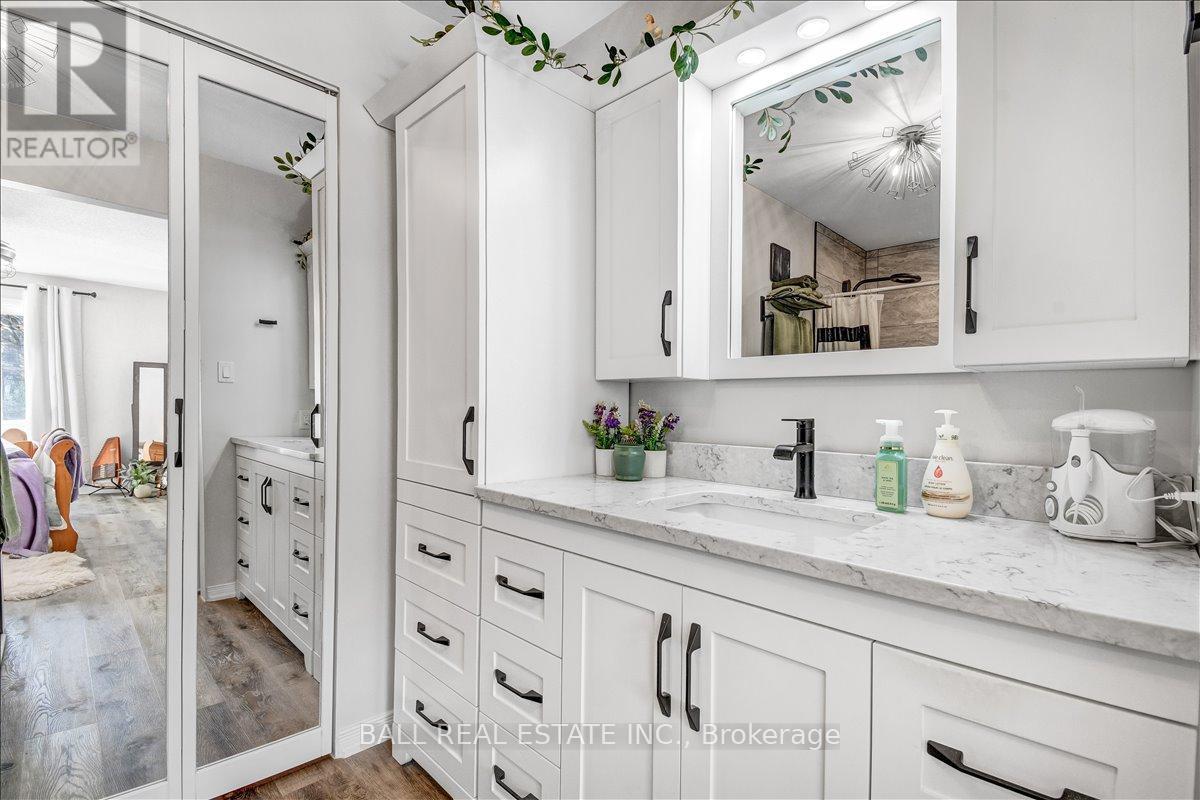 203 - 16 Alice Street, Bancroft (Bancroft Ward), Ontario  K0L 1C0 - Photo 25 - X12981856