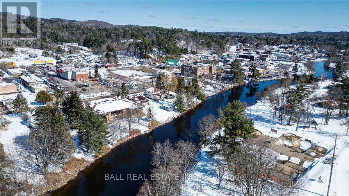 203 - 16 Alice Street, Bancroft (Bancroft Ward), Ontario  K0L 1C0 - Photo 38 - X12981856