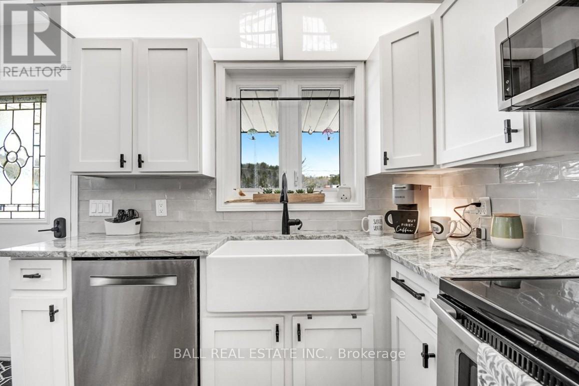 203 - 16 Alice Street, Bancroft (Bancroft Ward), Ontario  K0L 1C0 - Photo 9 - X12981856