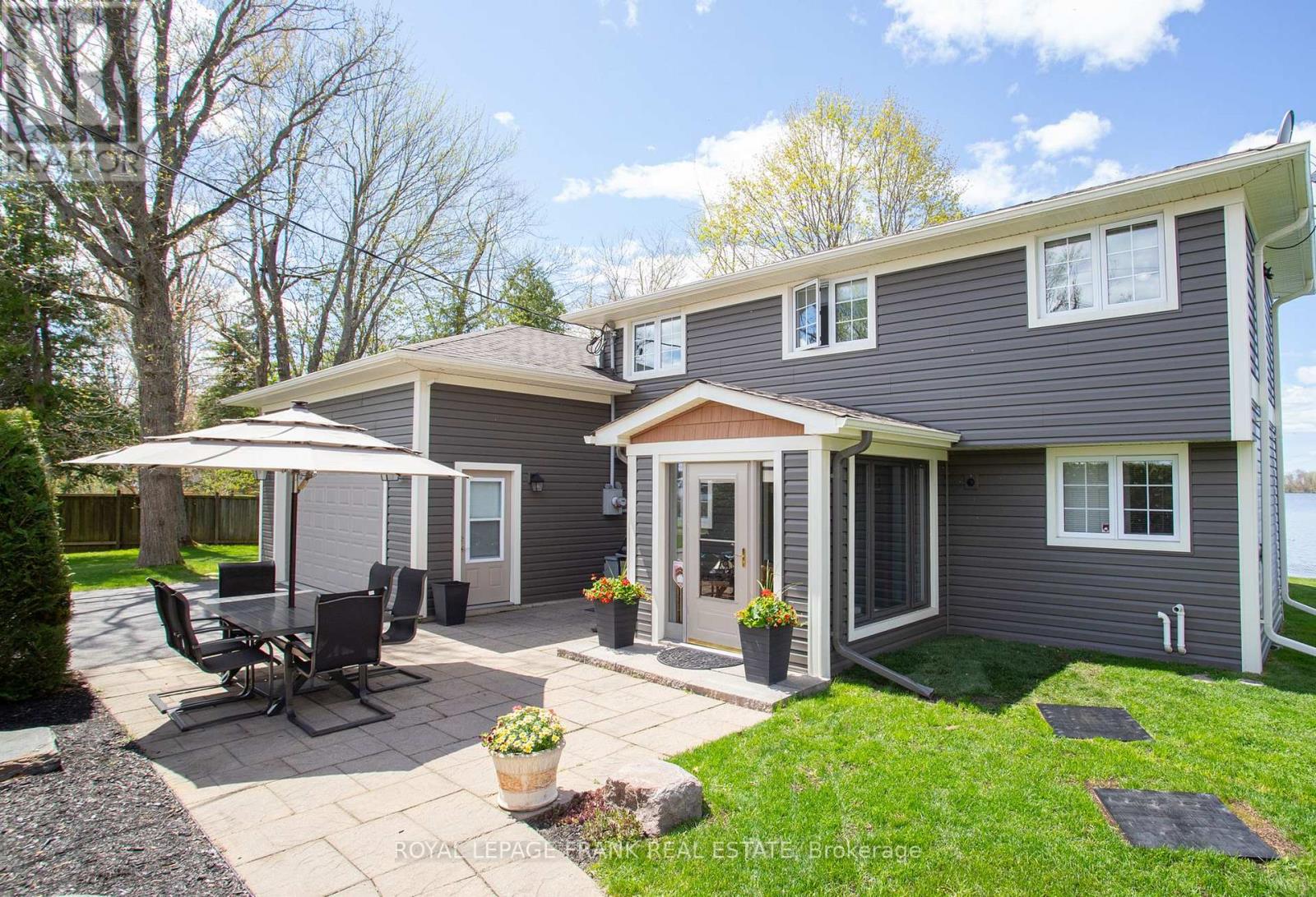 11 Edgewater Drive, Selwyn, Ontario  K0L 1T0 - Photo 11 - X12981888