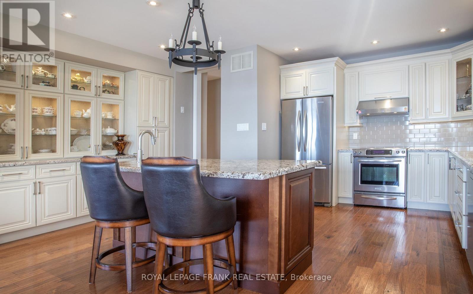 11 Edgewater Drive, Selwyn, Ontario  K0L 1T0 - Photo 22 - X12981888