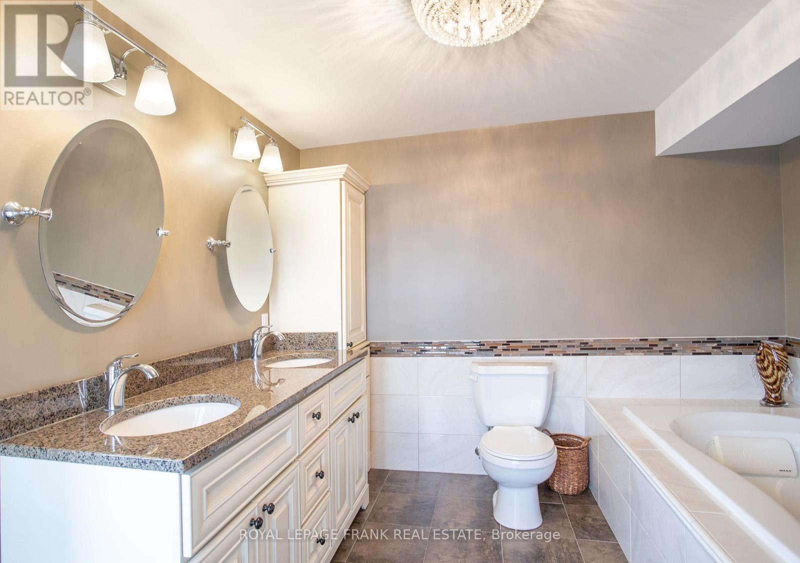 11 Edgewater Drive, Selwyn, Ontario  K0L 1T0 - Photo 31 - X12981888