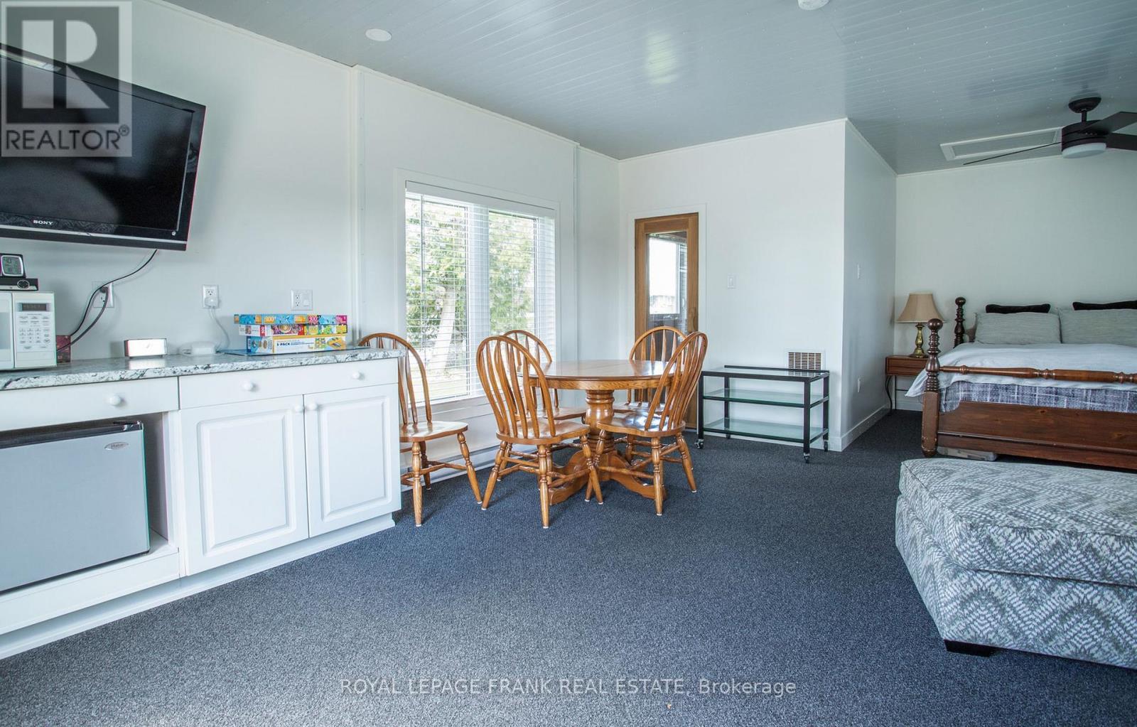 11 Edgewater Drive, Selwyn, Ontario  K0L 1T0 - Photo 47 - X12981888