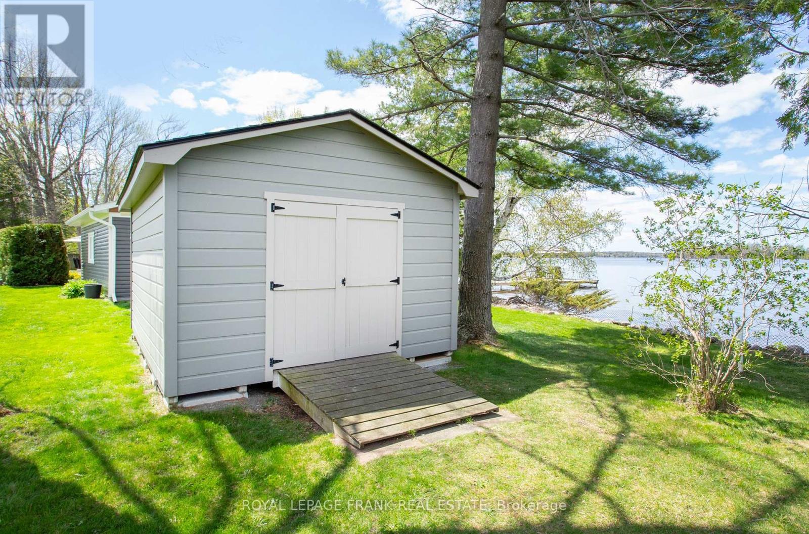 11 Edgewater Drive, Selwyn, Ontario  K0L 1T0 - Photo 49 - X12981888