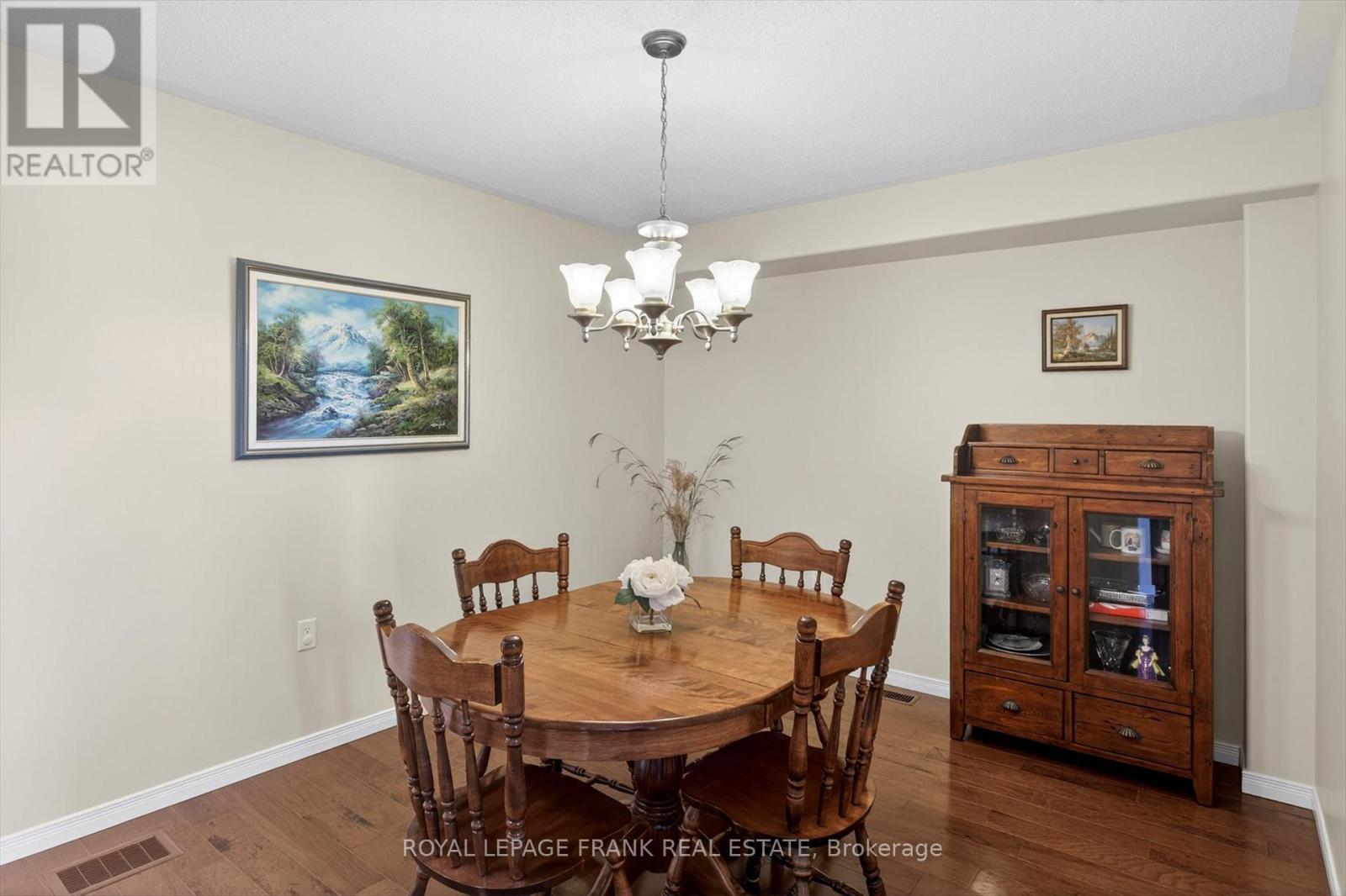 1527 Ireland Drive, Peterborough (Monaghan Ward 2), Ontario  K9K 2T3 - Photo 10 - X12982174