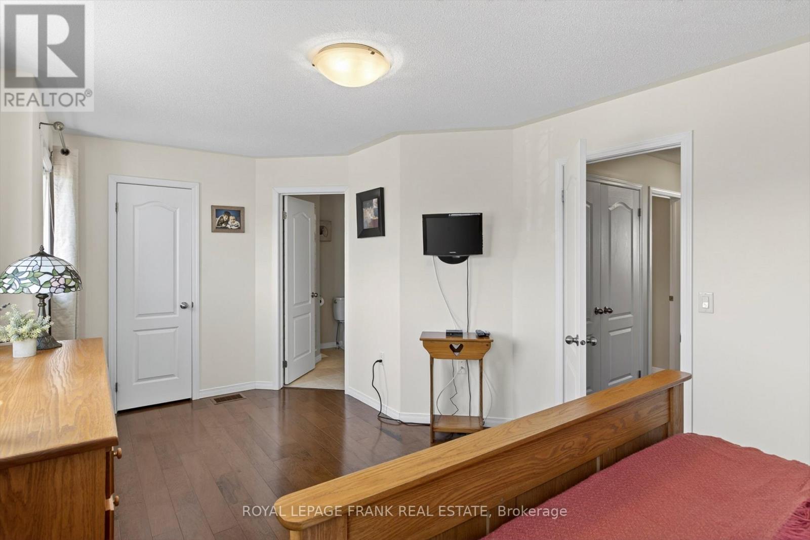 1527 Ireland Drive, Peterborough (Monaghan Ward 2), Ontario  K9K 2T3 - Photo 20 - X12982174