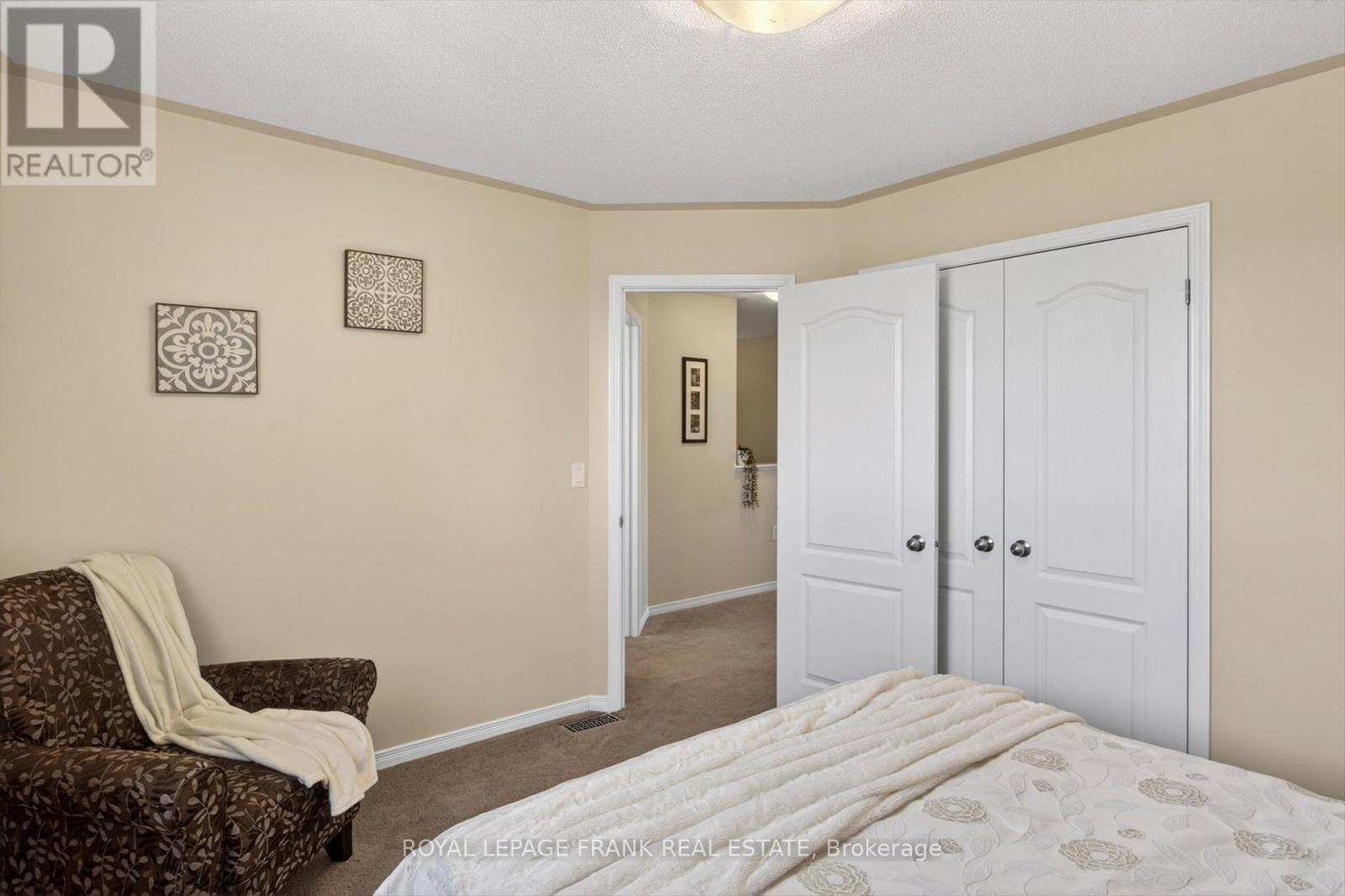 1527 Ireland Drive, Peterborough (Monaghan Ward 2), Ontario  K9K 2T3 - Photo 25 - X12982174